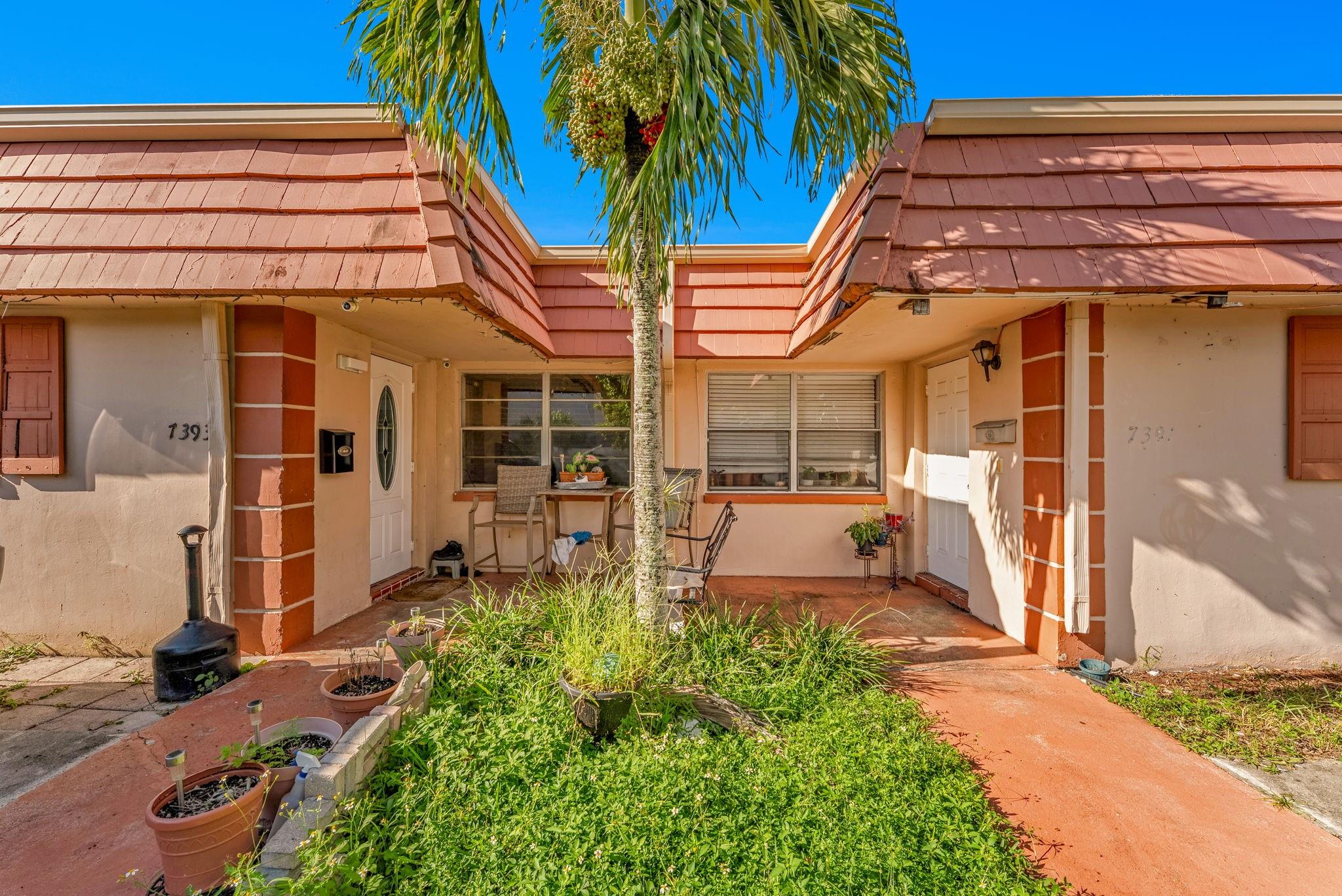 Homes for sale in Tamarac, FL | 7391 Nw 76th St, Tamarac, FL 33321 | MLS# F10527943