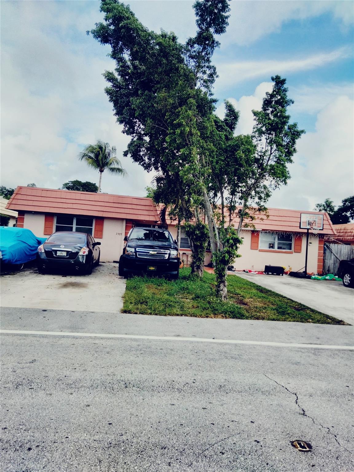 Homes for sale in Tamarac, FL | 7391 Nw 76th St, Tamarac, FL 33321 | MLS# F10527943