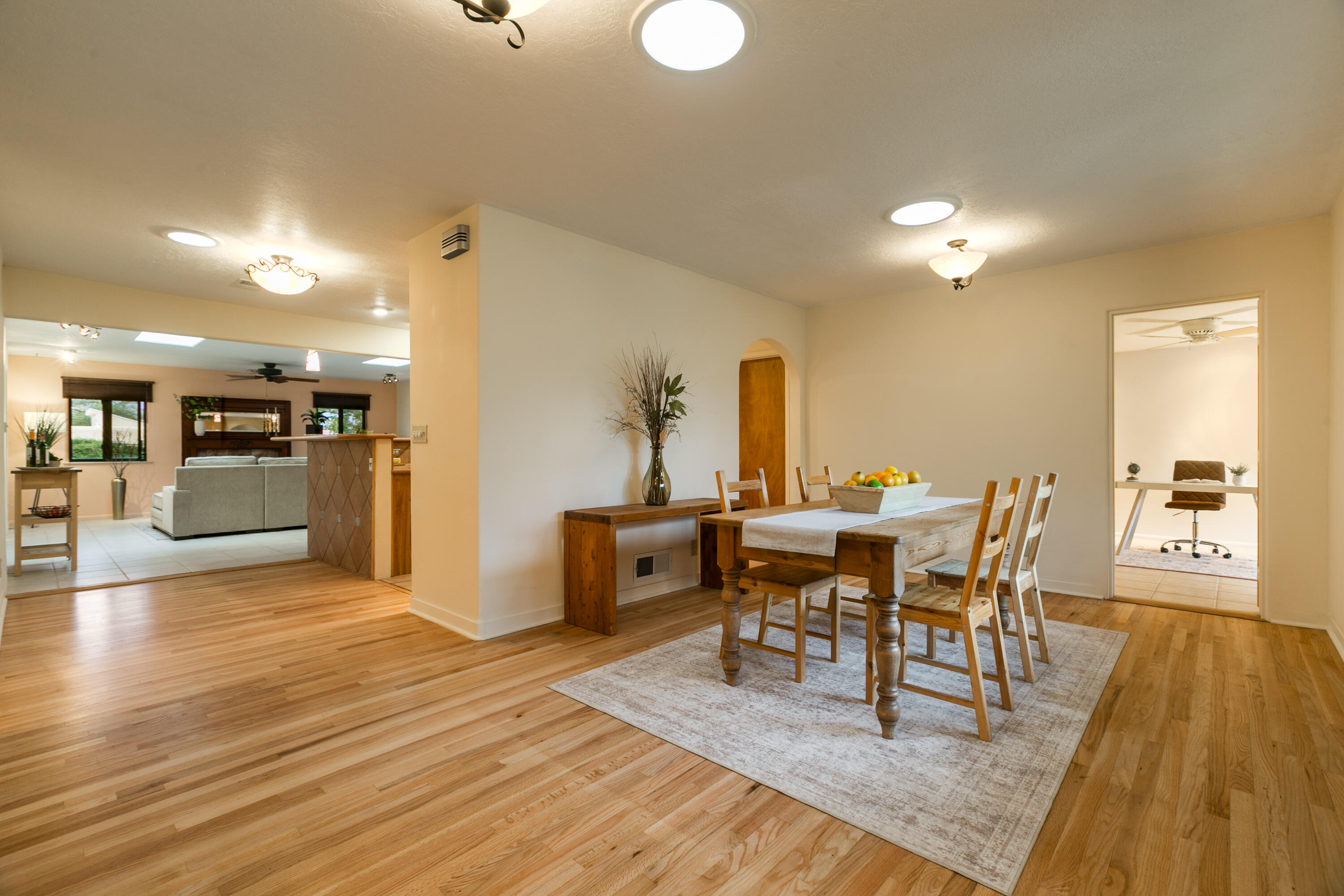 Homes for sale in Albuquerque, NM | 713 California St Se, Albuquerque, NM 87108 | MLS# 1091774