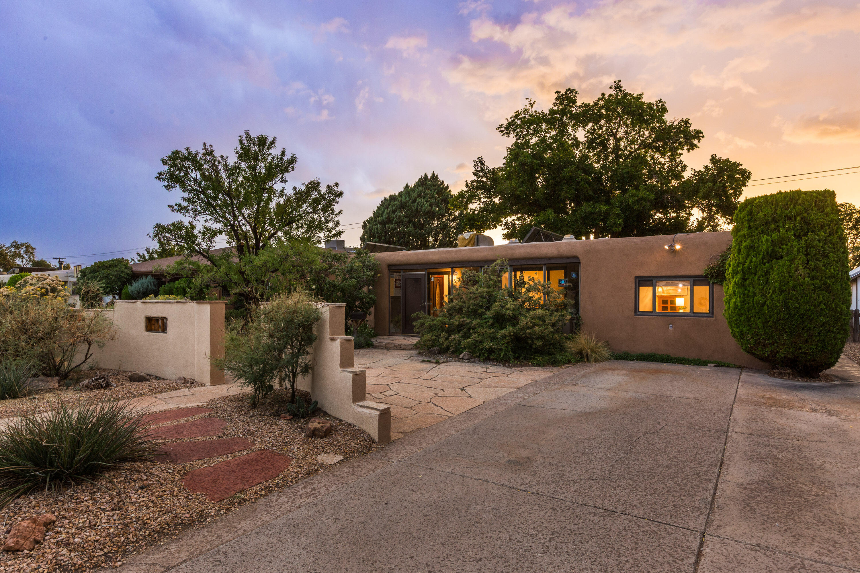 Homes for sale in Albuquerque, NM | 713 California St Se, Albuquerque, NM 87108 | MLS# 1091774