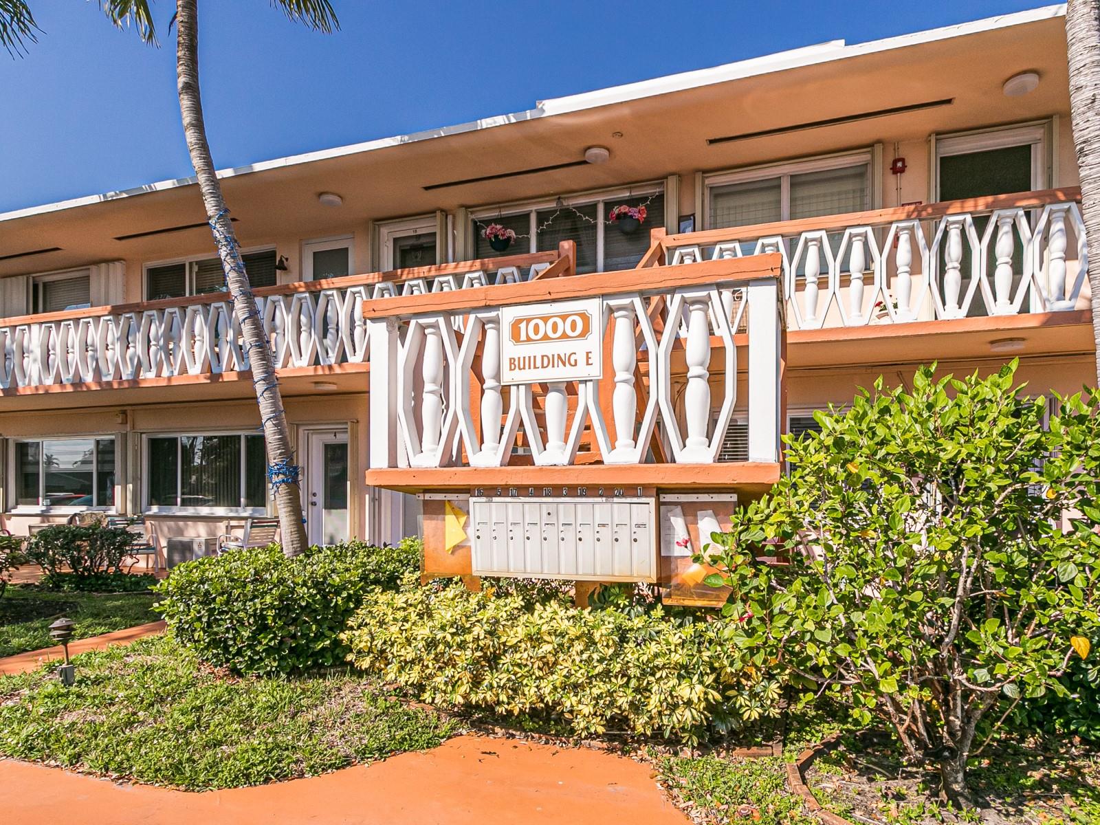 Homes for sale in Hallandale Beach, FL | 1000 Sw 11Th Ave #12A BLDG E, Hallandale Beach, FL 33009 | MLS# F10527973