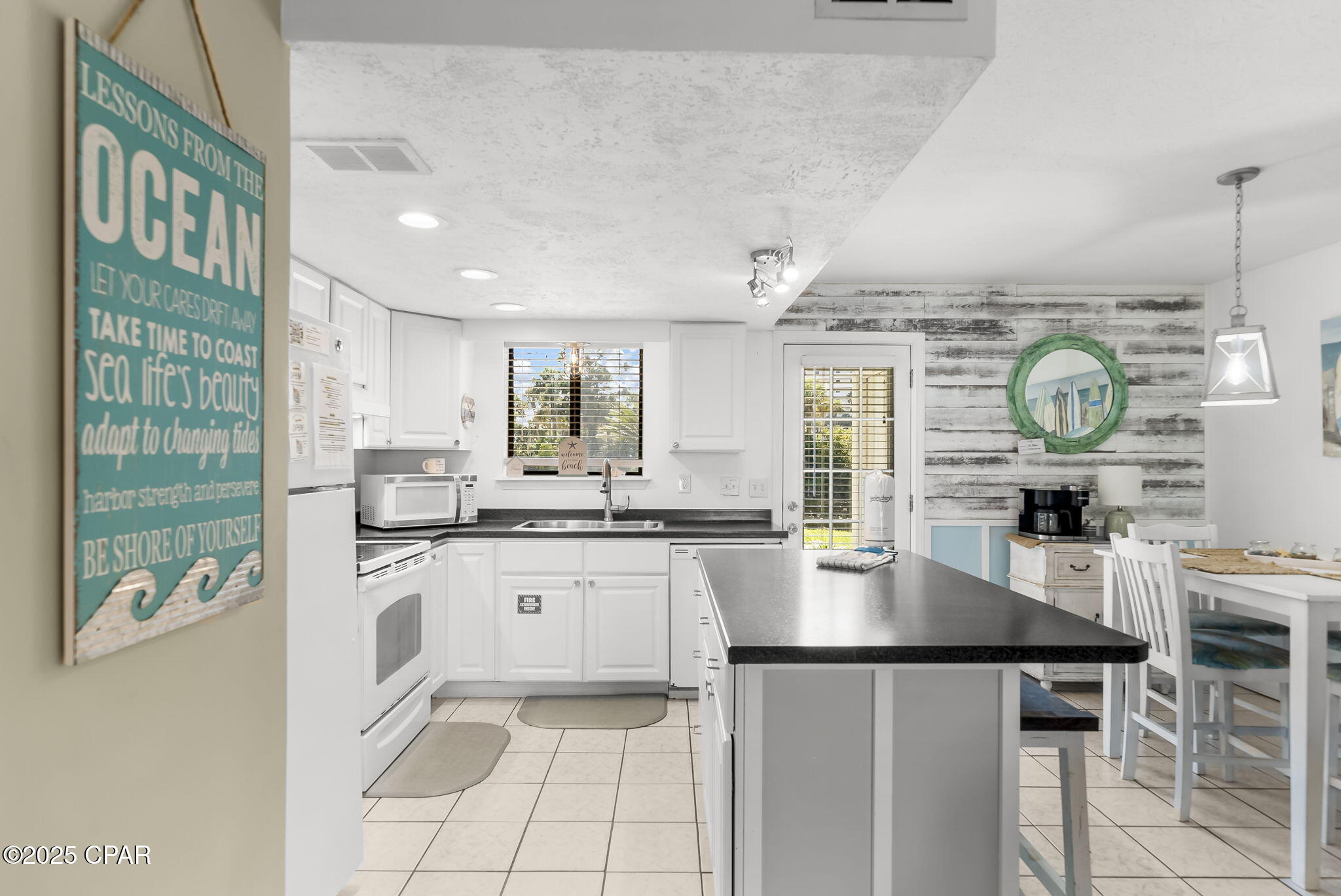 Image 17 For 144 Robin Lane