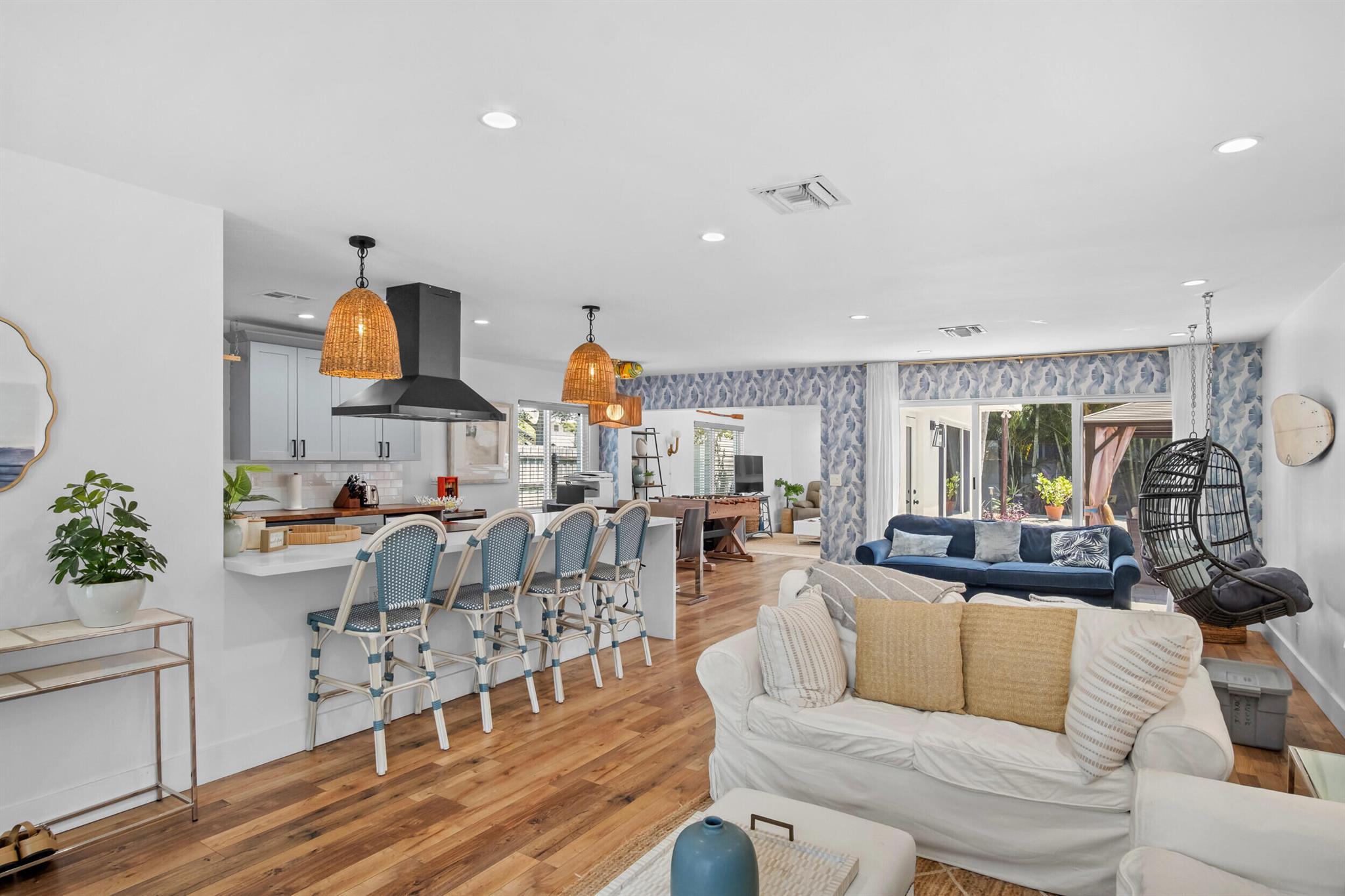 Homes for sale in Oakland Park, FL | 4010 Ne 18th Avenue, Oakland Park, FL 33334 | MLS# R11126158