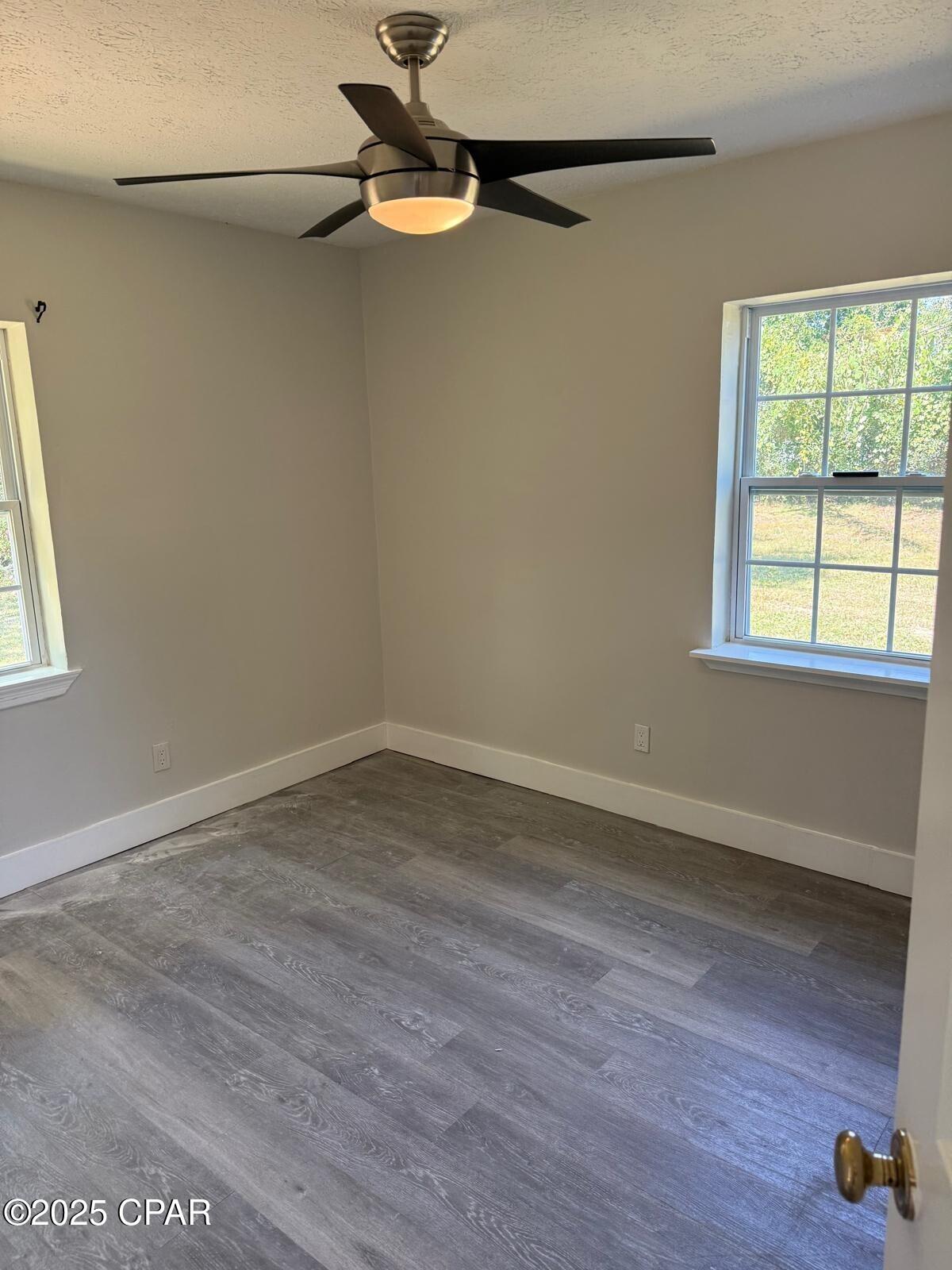 Image 6 For 1305 Flower Drive