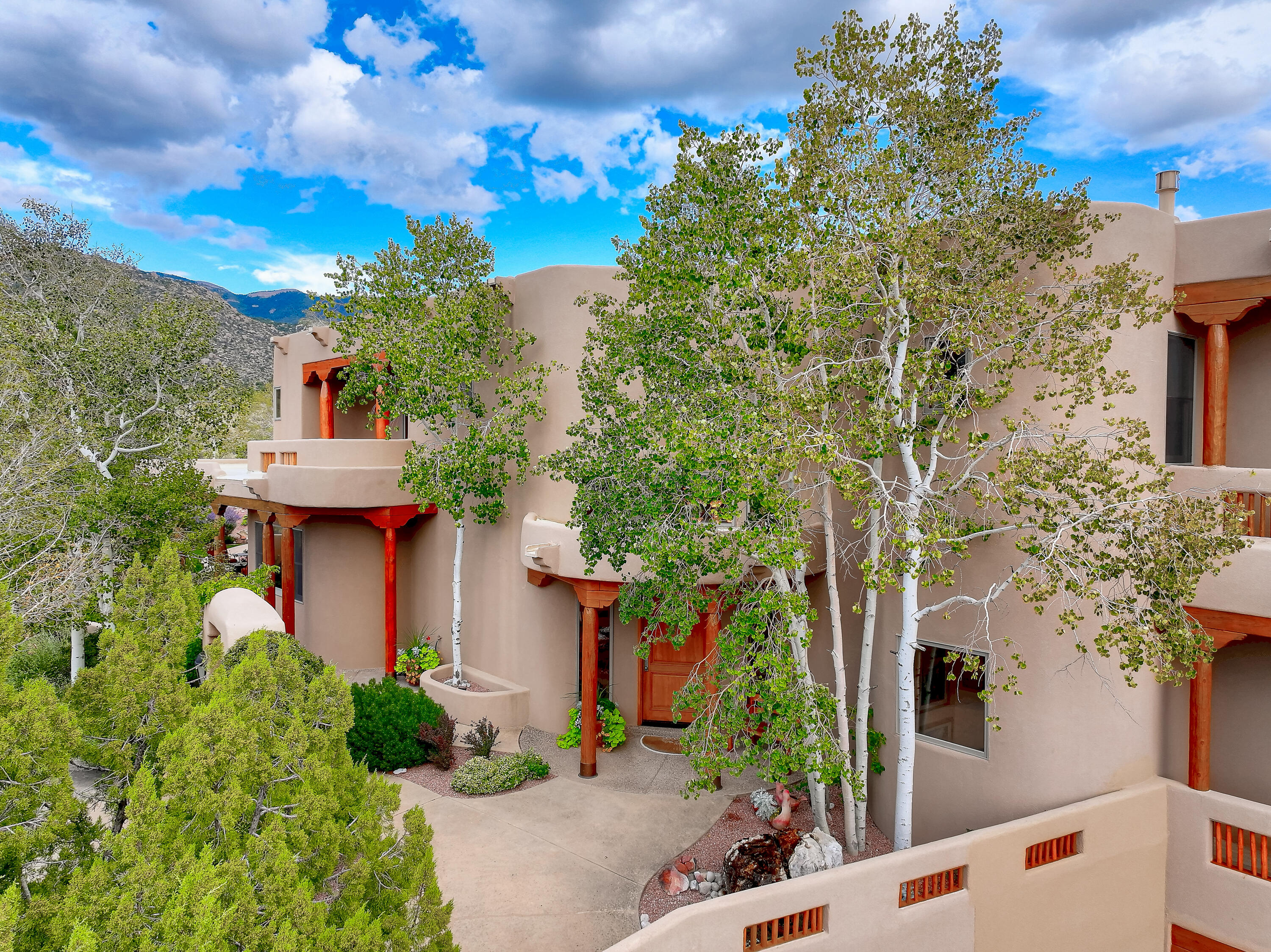 Homes for sale in Albuquerque, NM | 13732 Canada Del Oso Pl Ne, Albuquerque, NM 87111 | MLS# 1091783