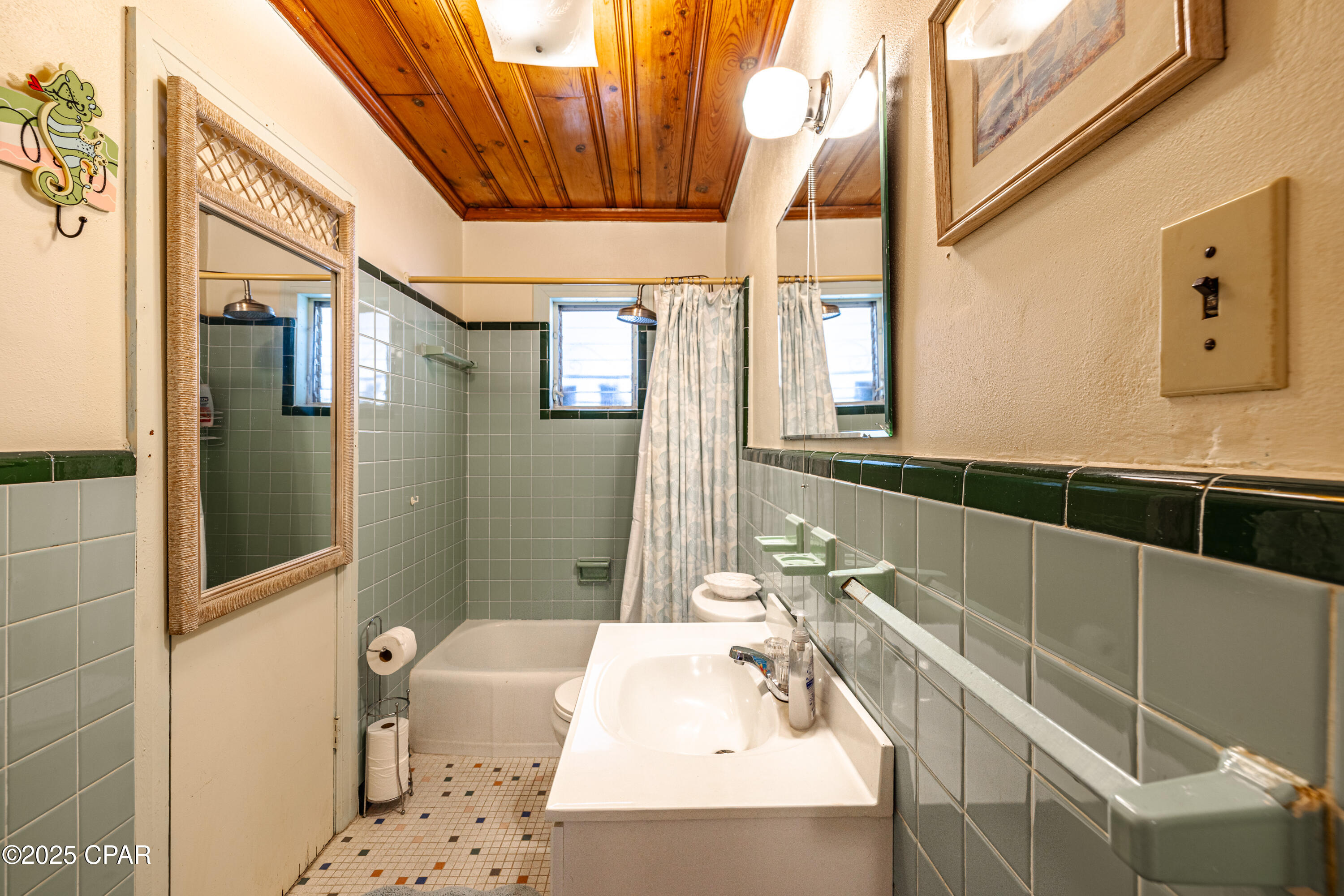 Image 28 For 234 Sands Street