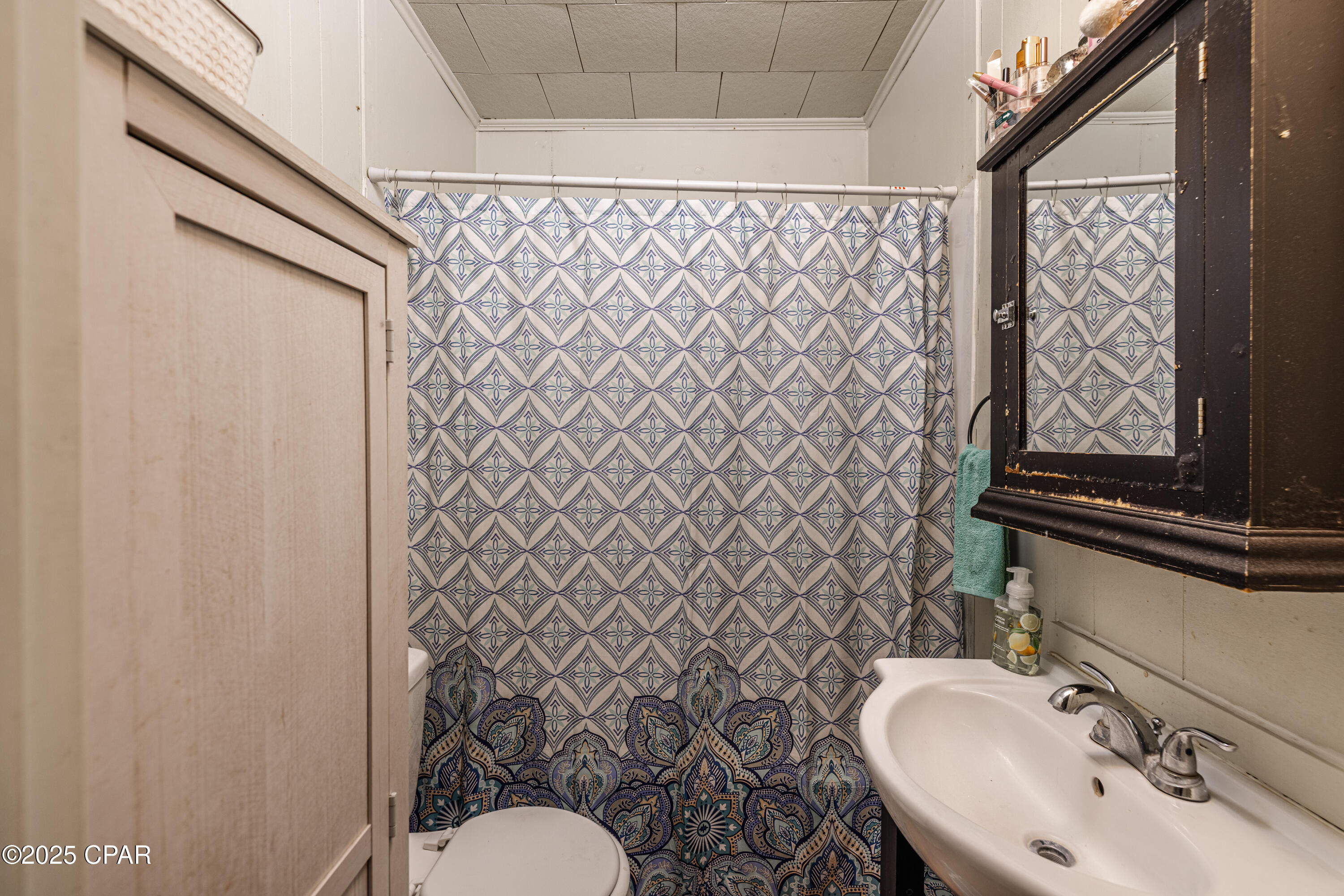 Image 47 For 234 Sands Street