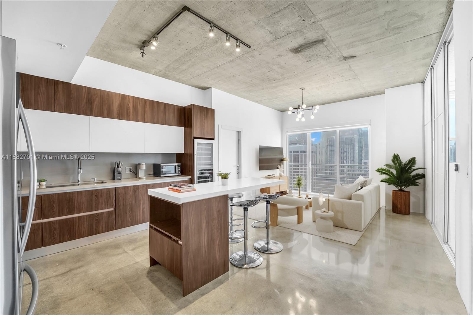 The Loft Downtown II Cond