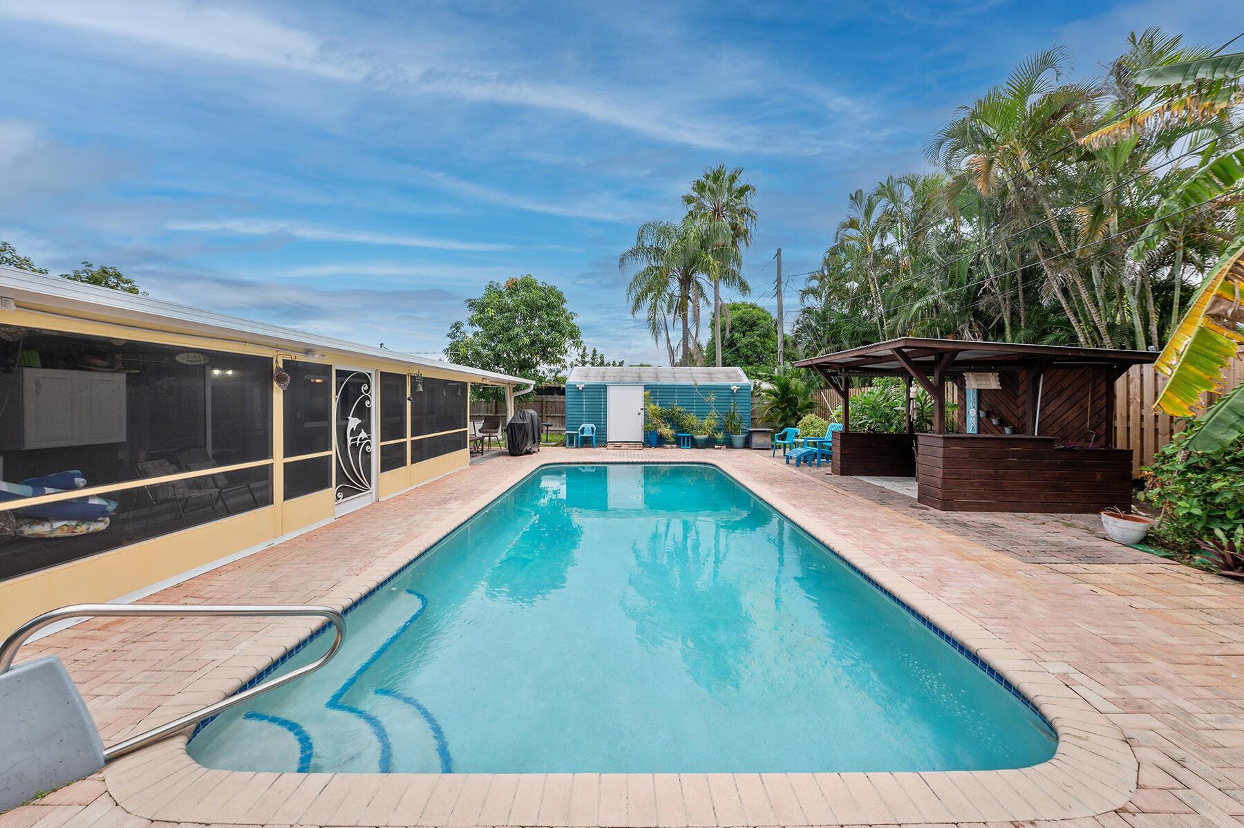 Homes for sale in Lantana, FL | 1014 W Broward Street, Lantana, FL 33462 | MLS# R11126237