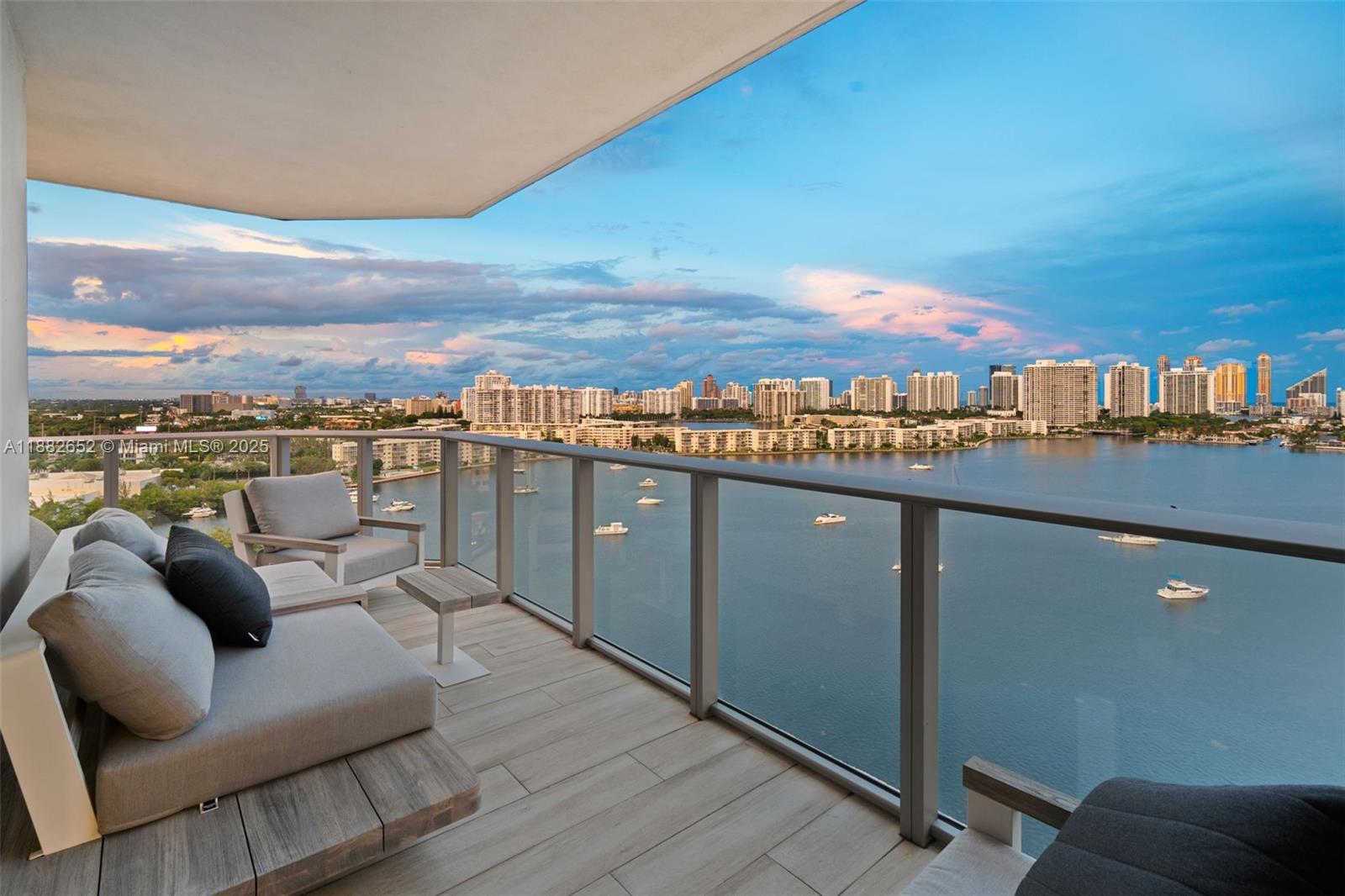 Homes for sale in North Miami Beach, FL | 17301 Biscayne Blvd #1510, North Miami Beach, FL 33160 | MLS# A11882652