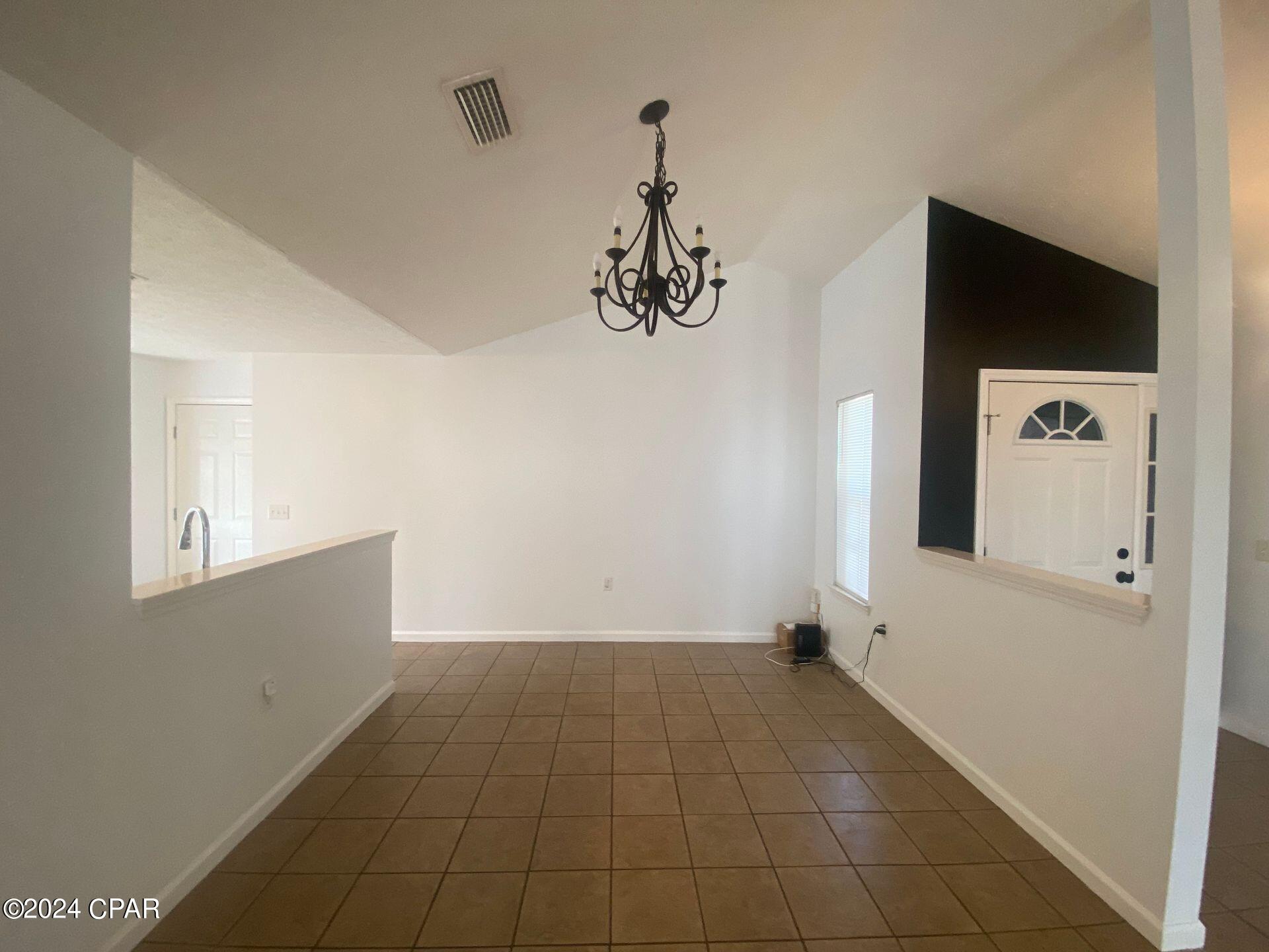 Image 7 For 2925 Cedars Crossing