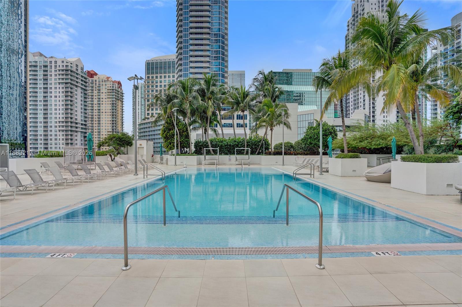 950 Brickell Bay Dr 1704