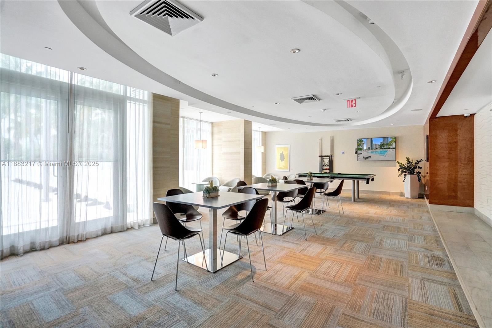 950 Brickell Bay Dr 1704