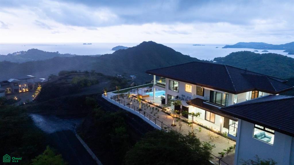 8 bed Single Family Homes For Sale in Santa Cruz, Guanacaste - 1