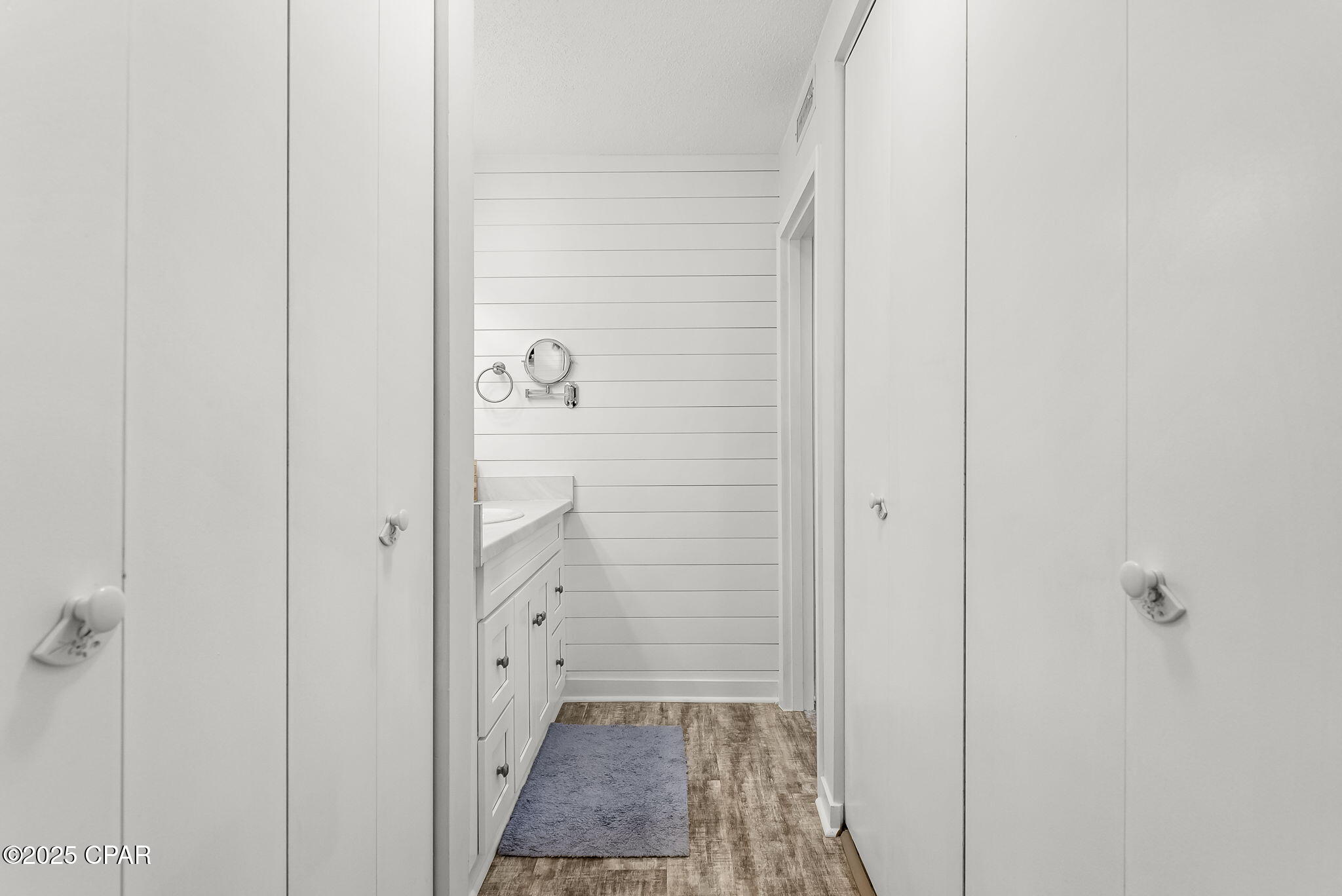 Image 18 For 4725 Bay Point Road 266