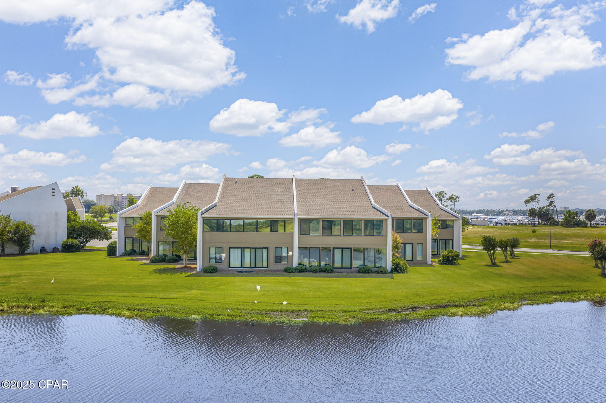 Image 23 For 4725 Bay Point Road 266