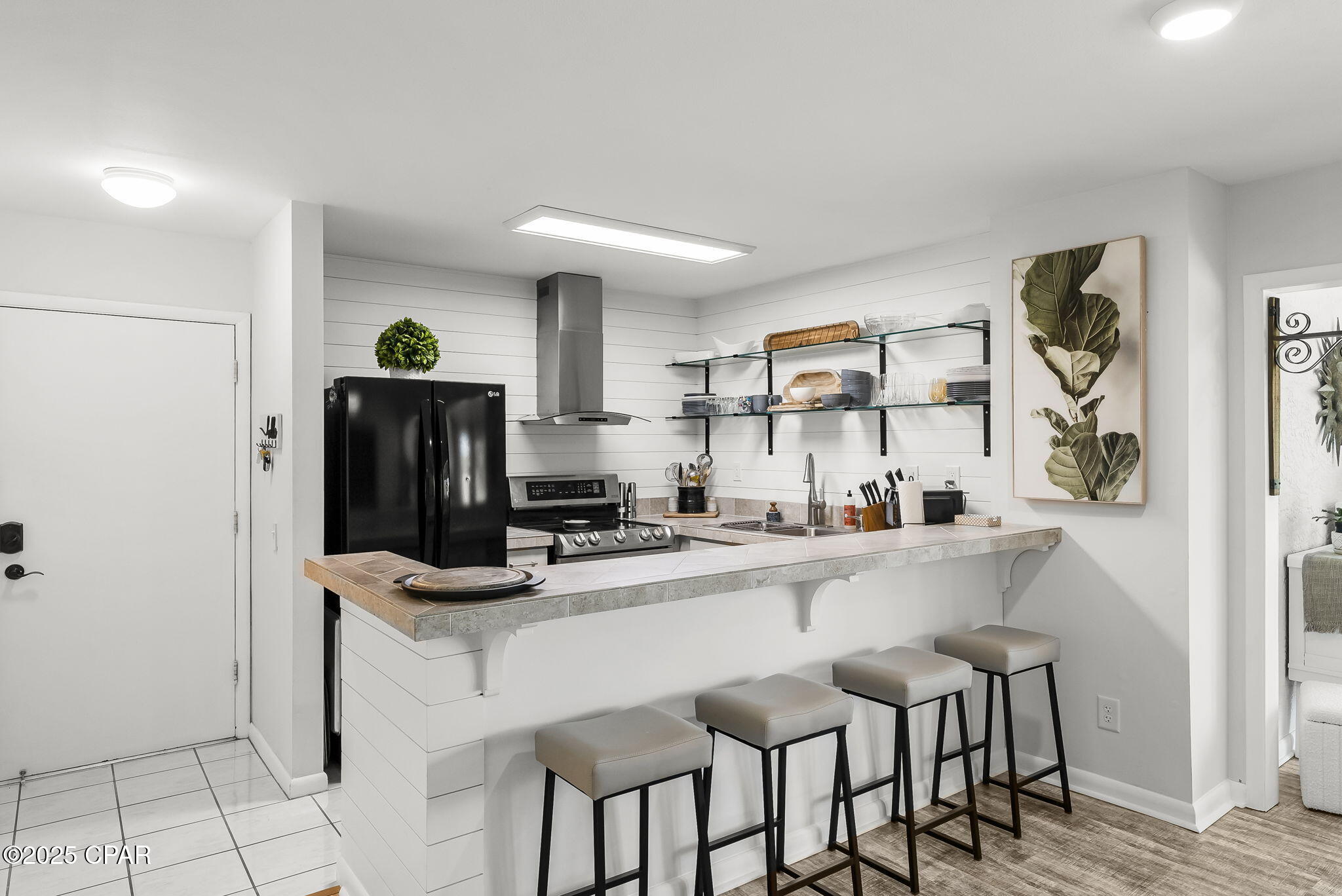 Image 9 For 4725 Bay Point Road 266