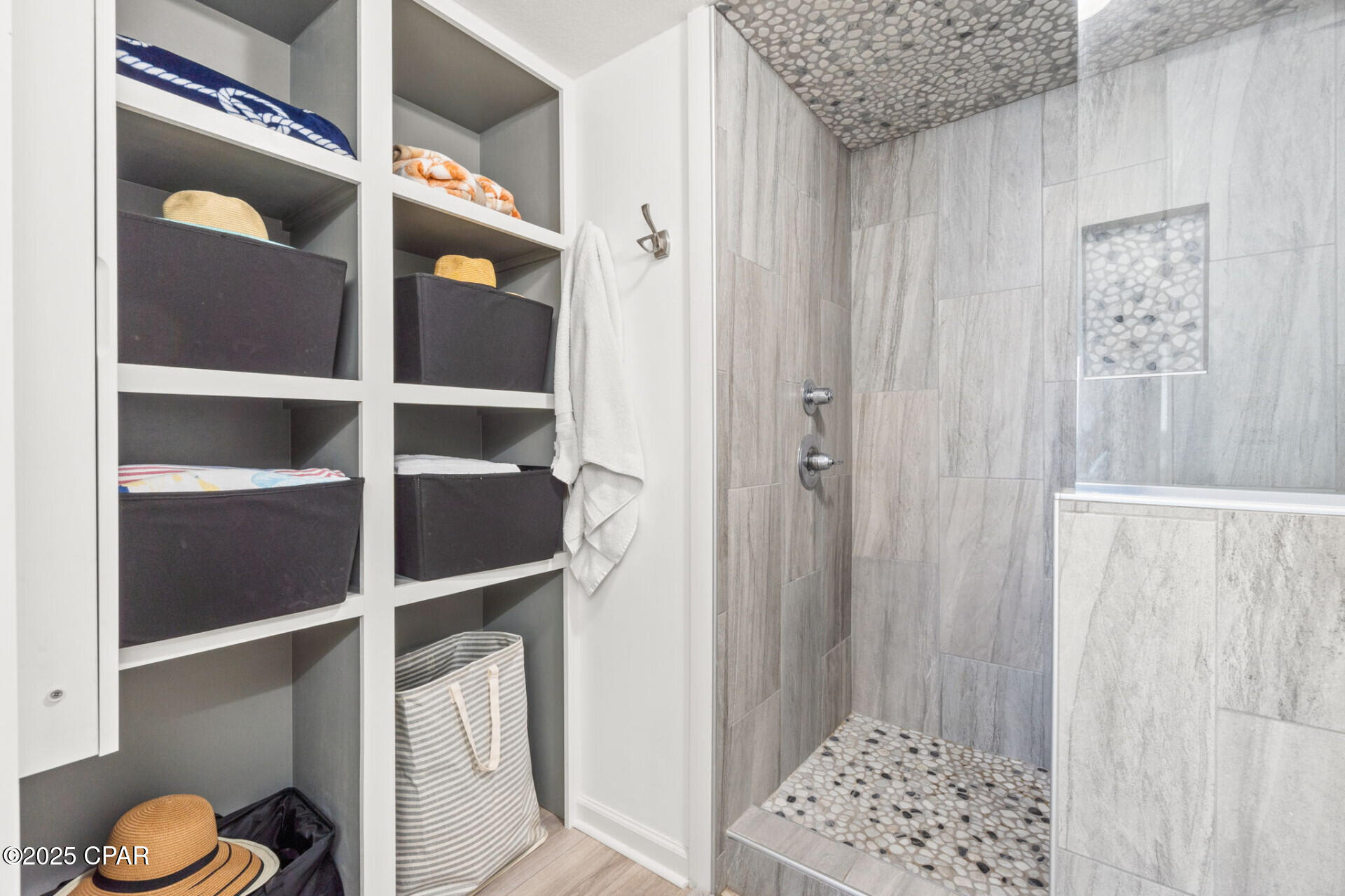 Image 14 For 6500 Bridgewater Way 203