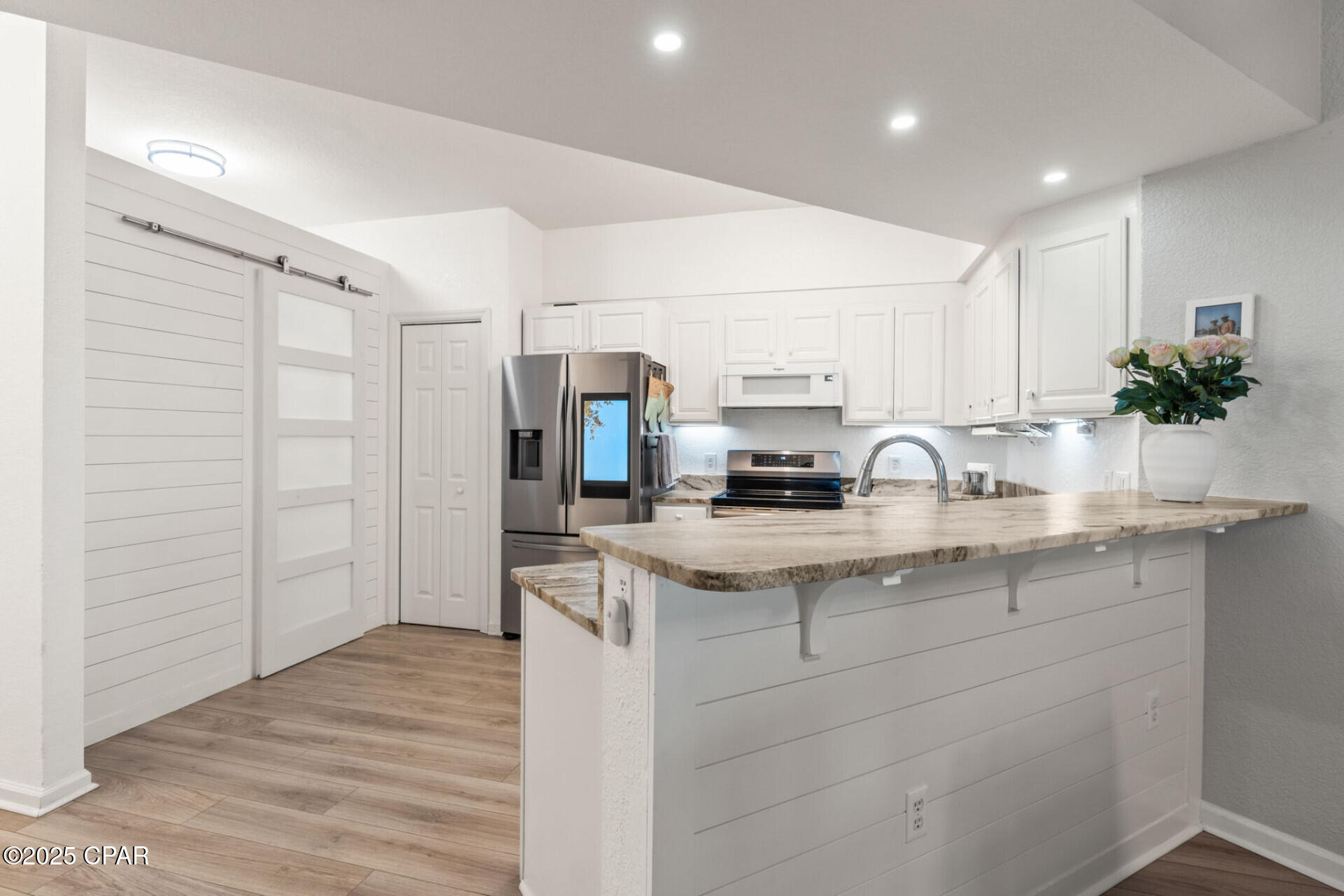 Image 19 For 6500 Bridgewater Way 203