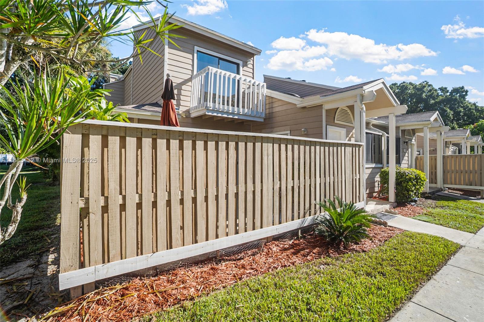 Homes for sale in North Lauderdale, FL | 7178 Sportsmans Dr, North Lauderdale, FL 33068 | MLS# A11883432