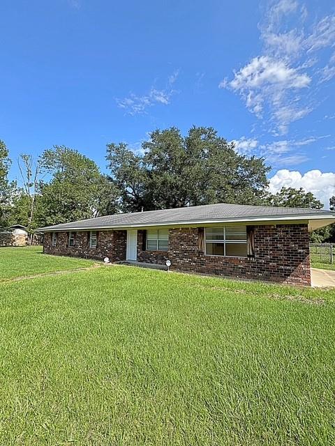 Photo of 423 CAMILLIA Street, Marksville, LA 71351