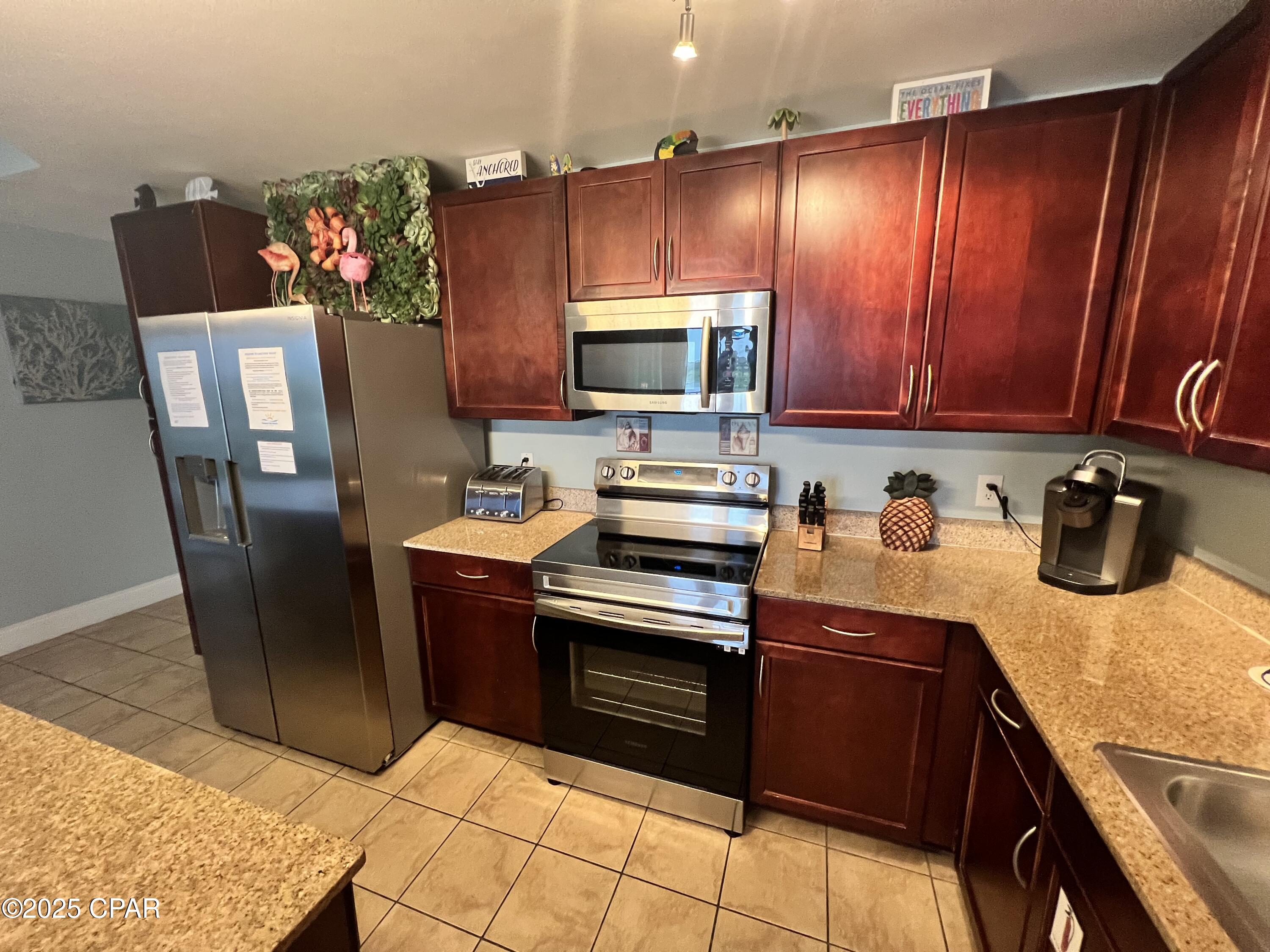 Image 14 For 9902 Thomas Drive 237