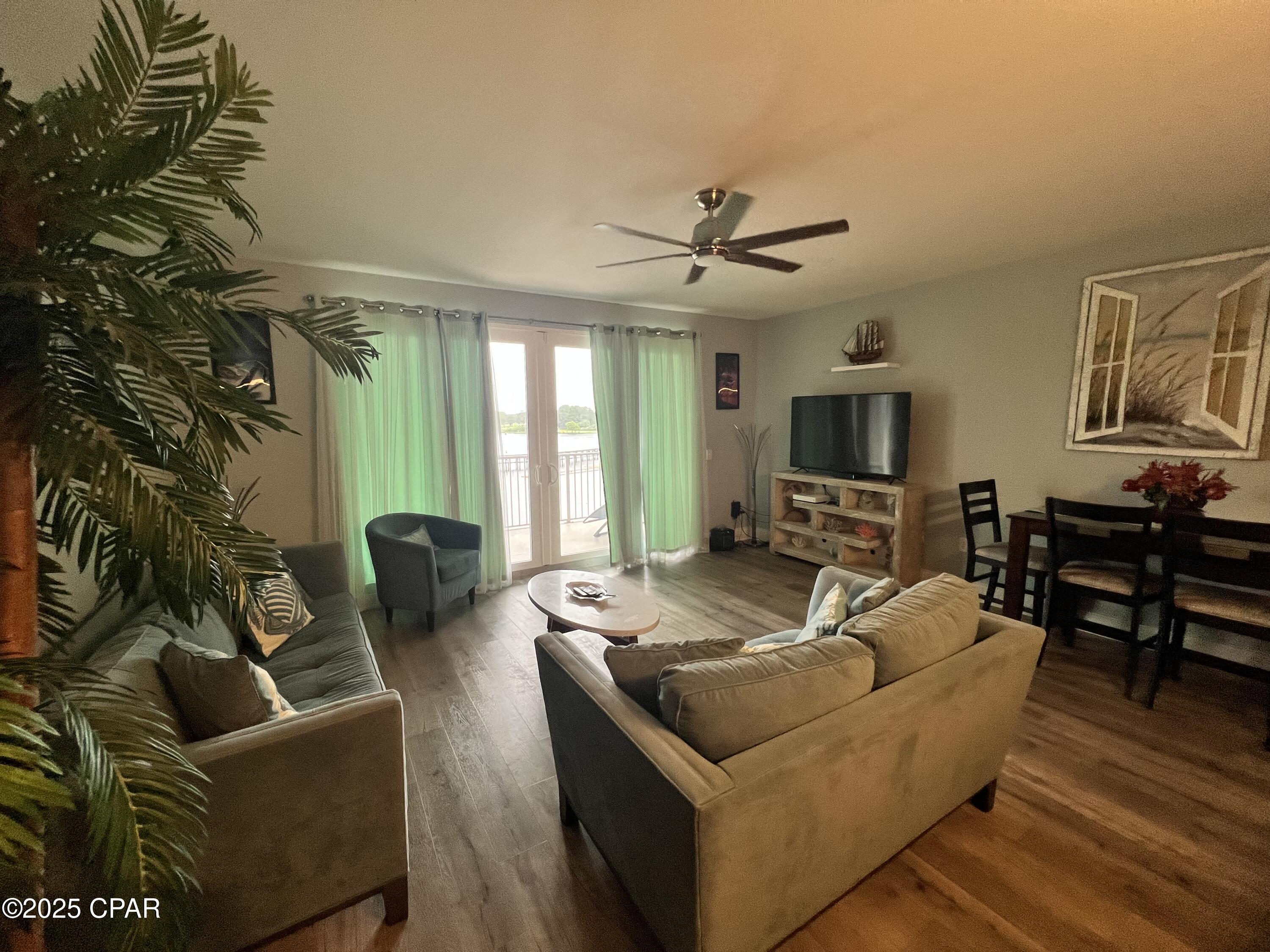 Image 15 For 9902 Thomas Drive 237