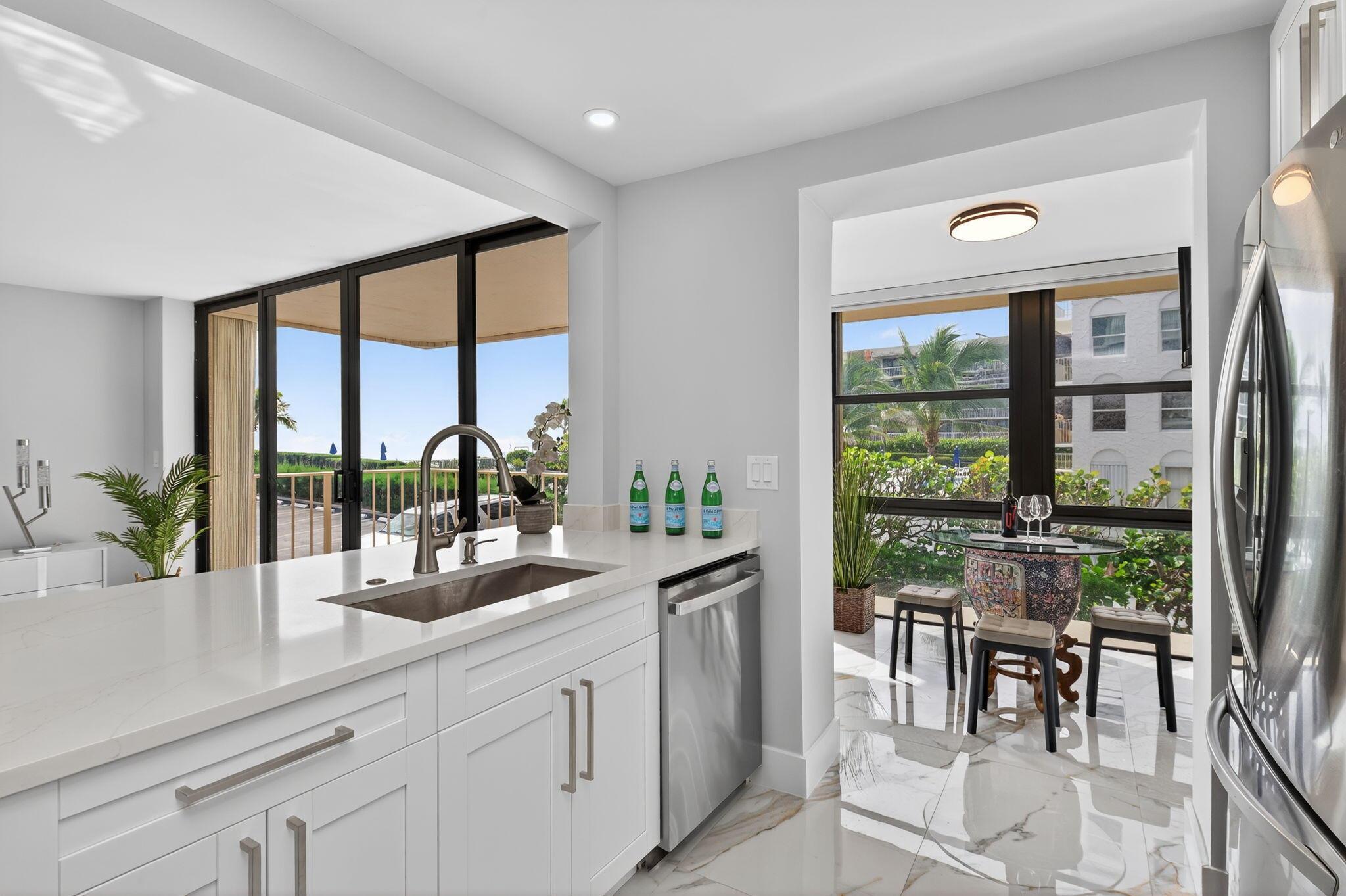 Thirty Two Hundred Condo