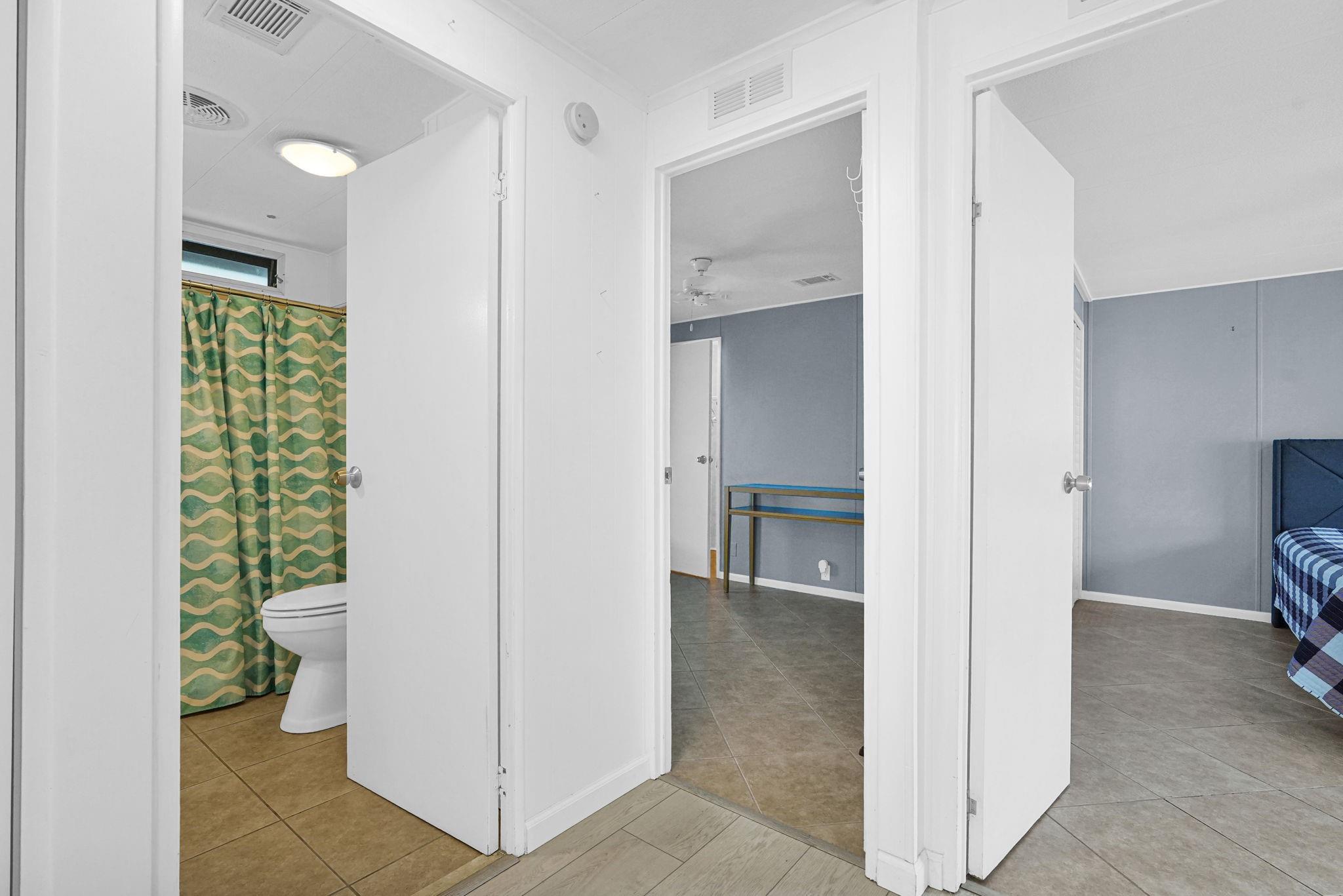 Homes for sale in Boynton Beach, FL | 713 Sunny South Avenue, Boynton Beach, FL 33436 | MLS# F10528034