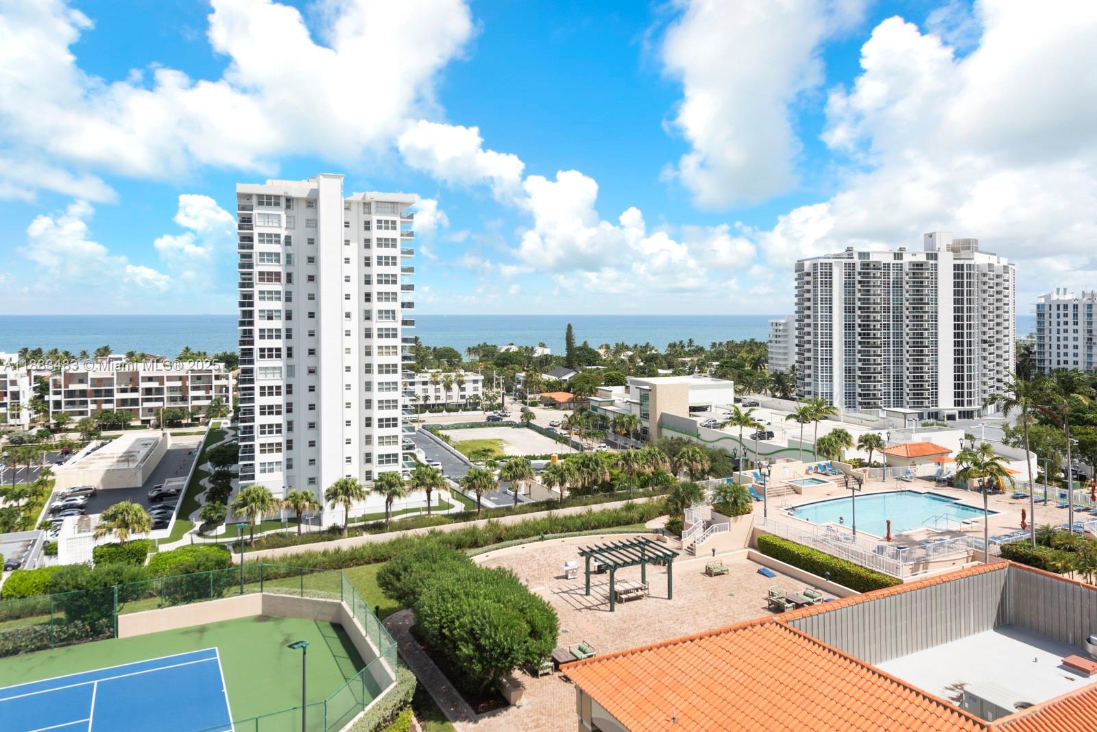 Tides At Bridgeside Squar