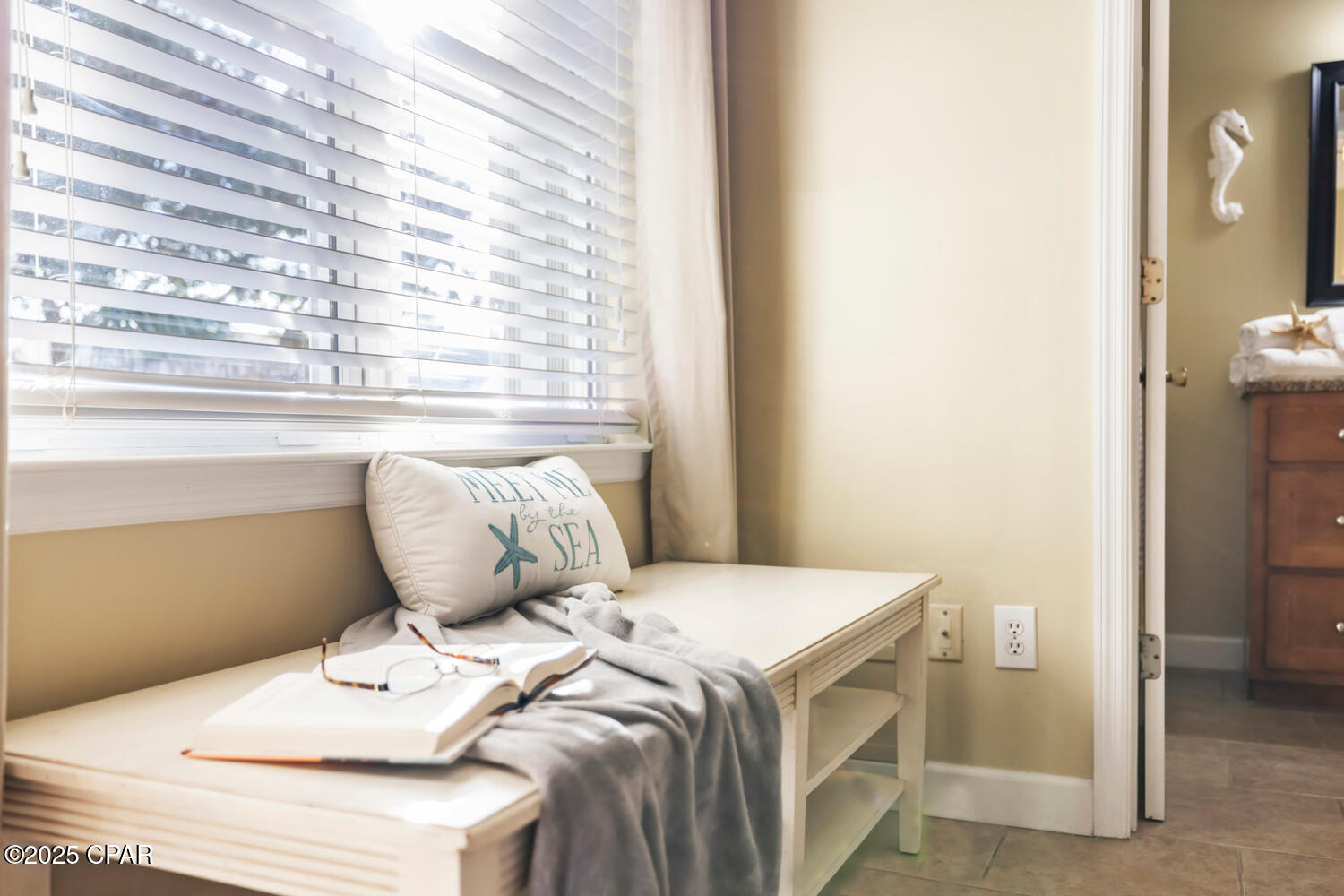 Image 19 For 76 Gulf View Drive