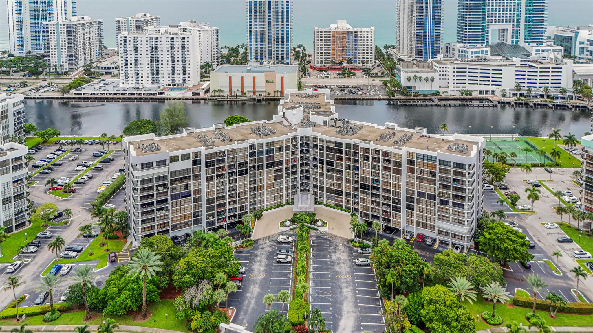 Towers Of Oceanview South
