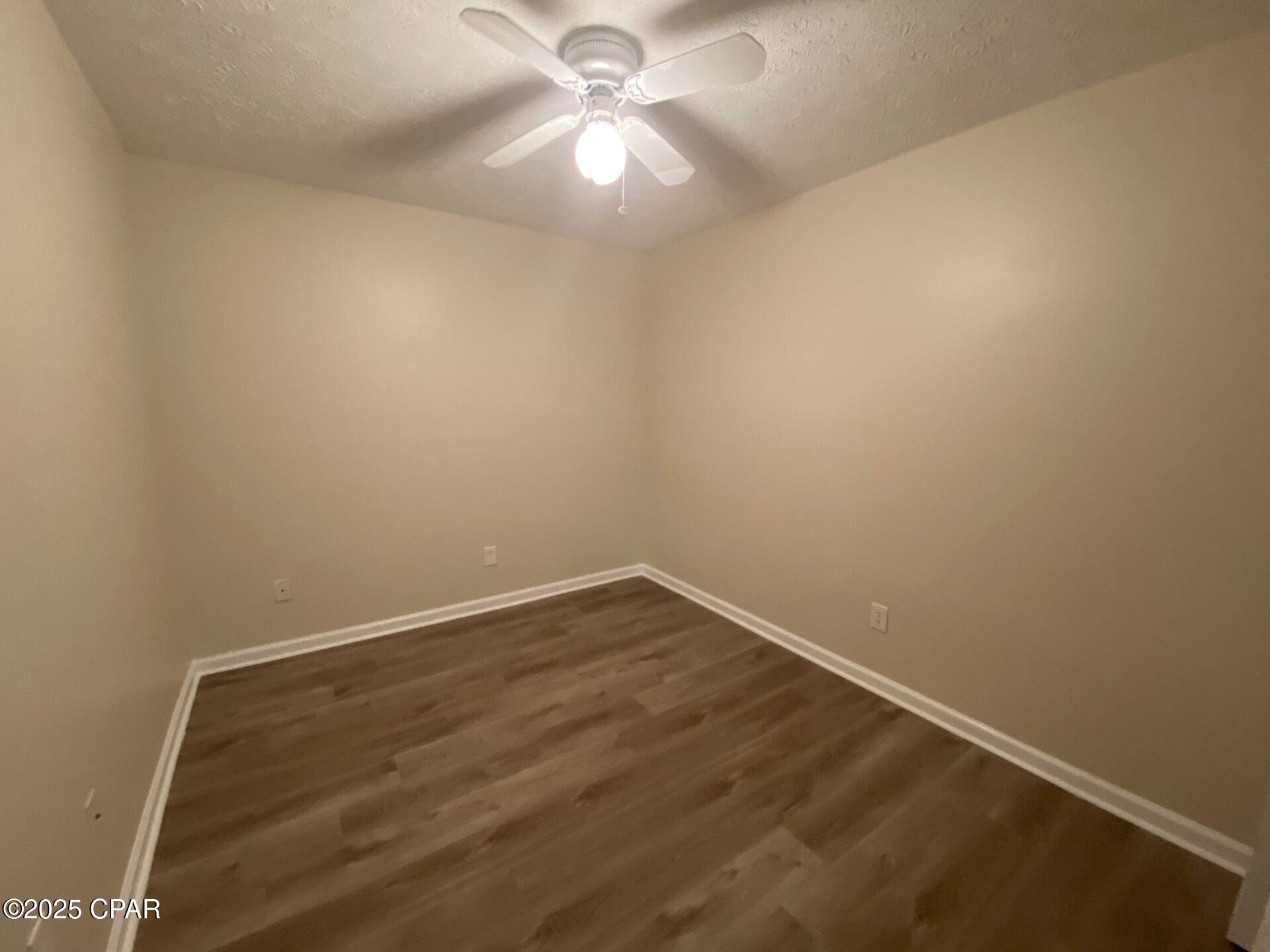 Image 13 For 711 9th Street