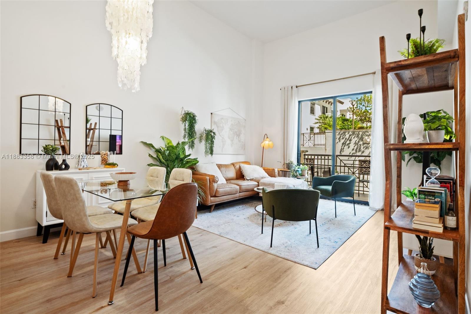 Colonnade At Dadeland Se