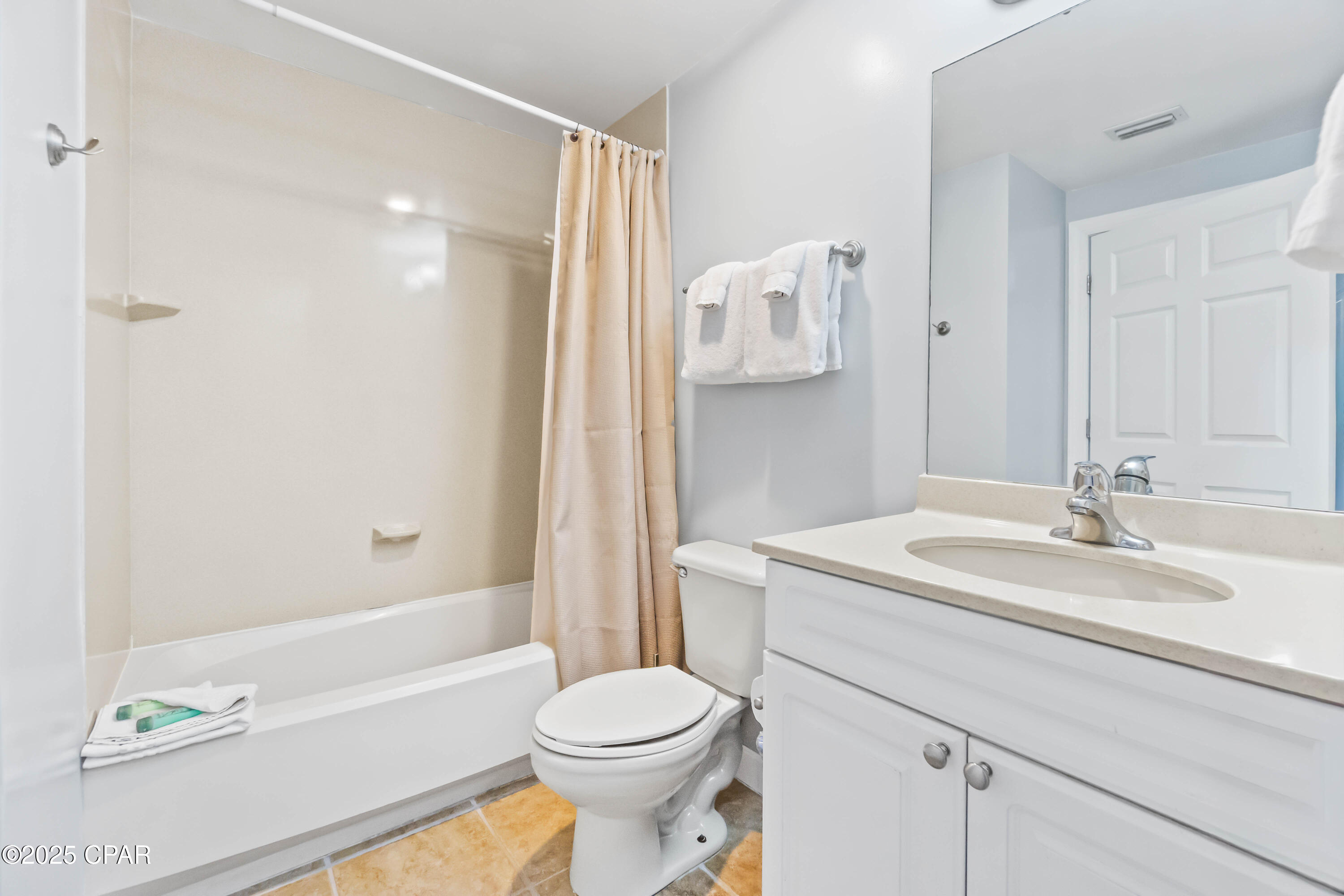 Image 5 For 9450 Thomas Drive 1206d