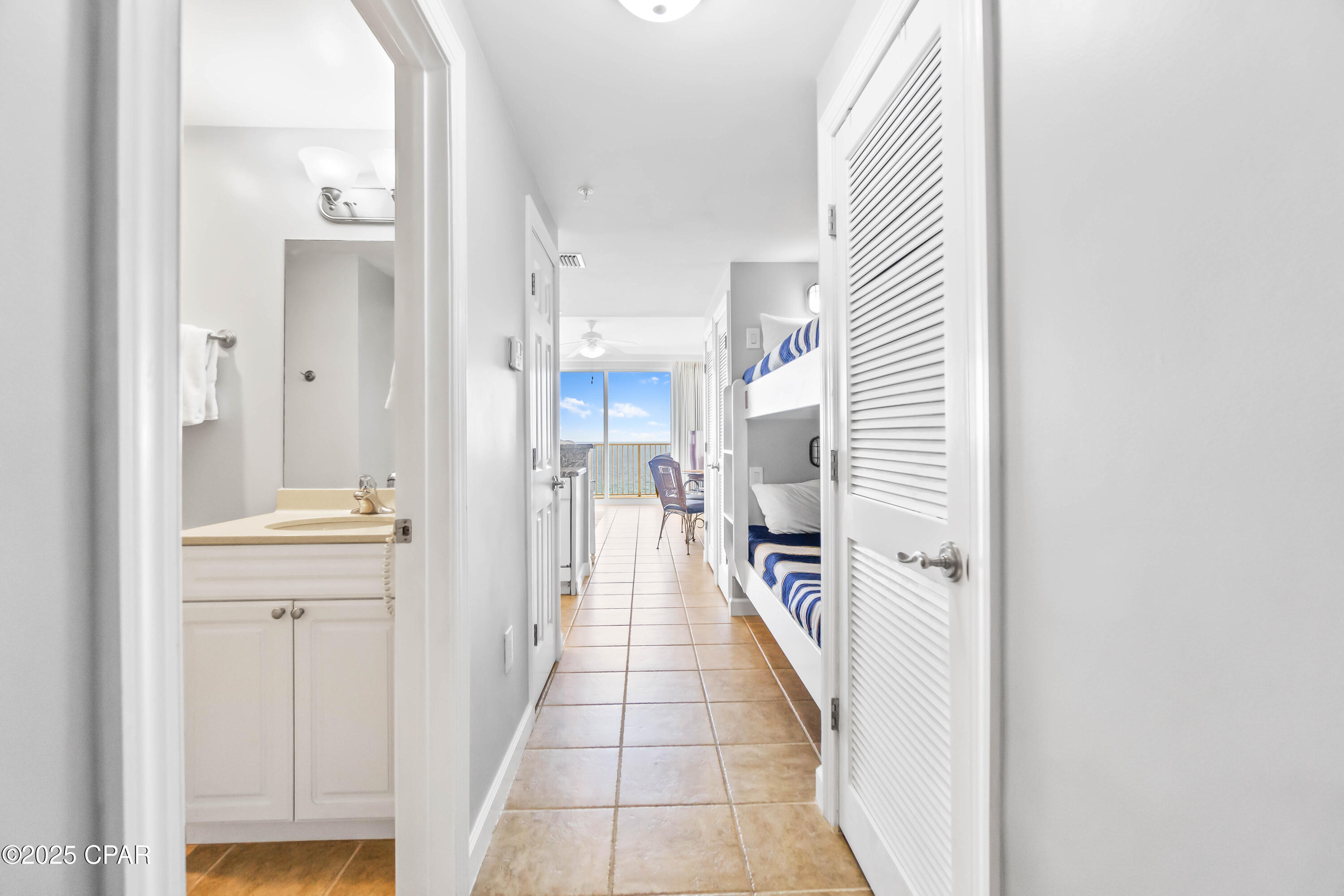 Image 7 For 9450 Thomas Drive 1206d