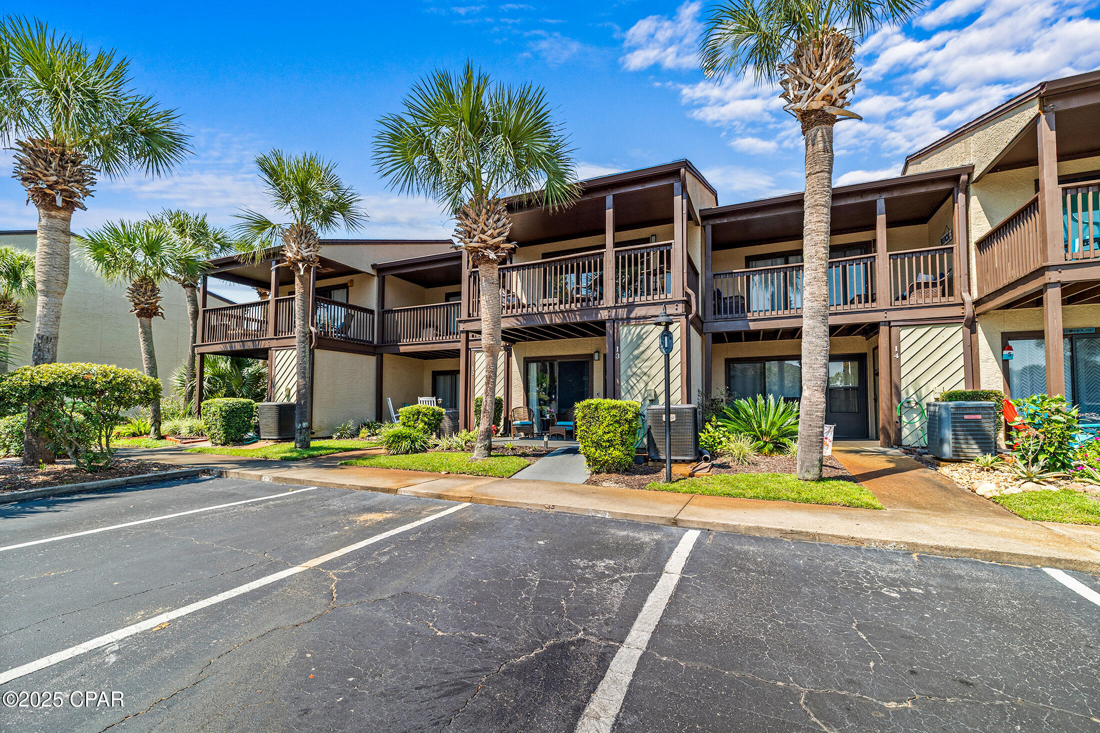 Image 27 For 17620 Front Beach Road I3