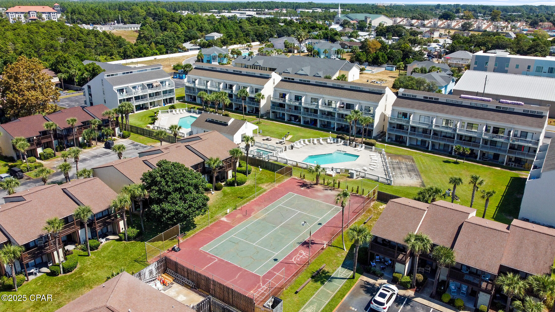 Image 33 For 17620 Front Beach Road I3