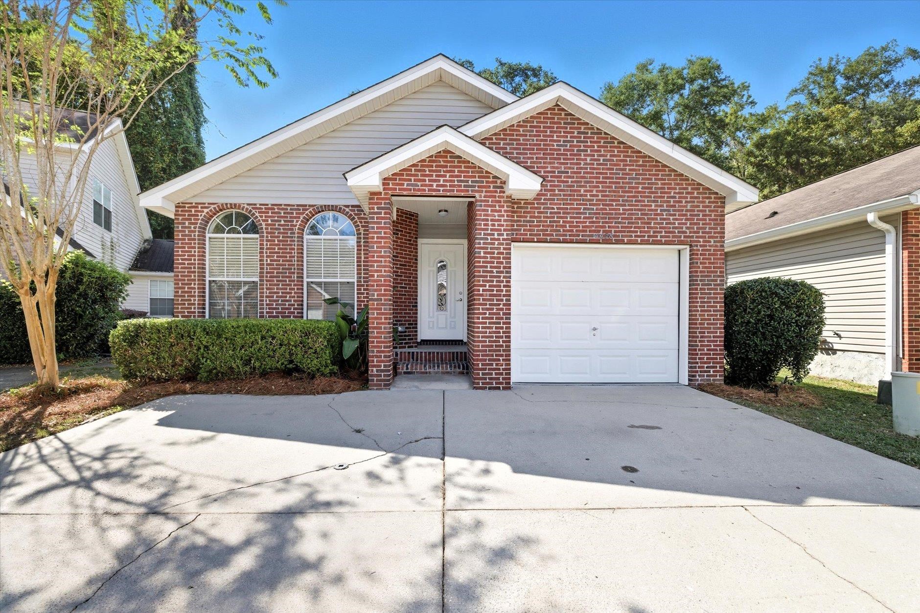 4428  SIESTA Court , Tallahassee, FL, 