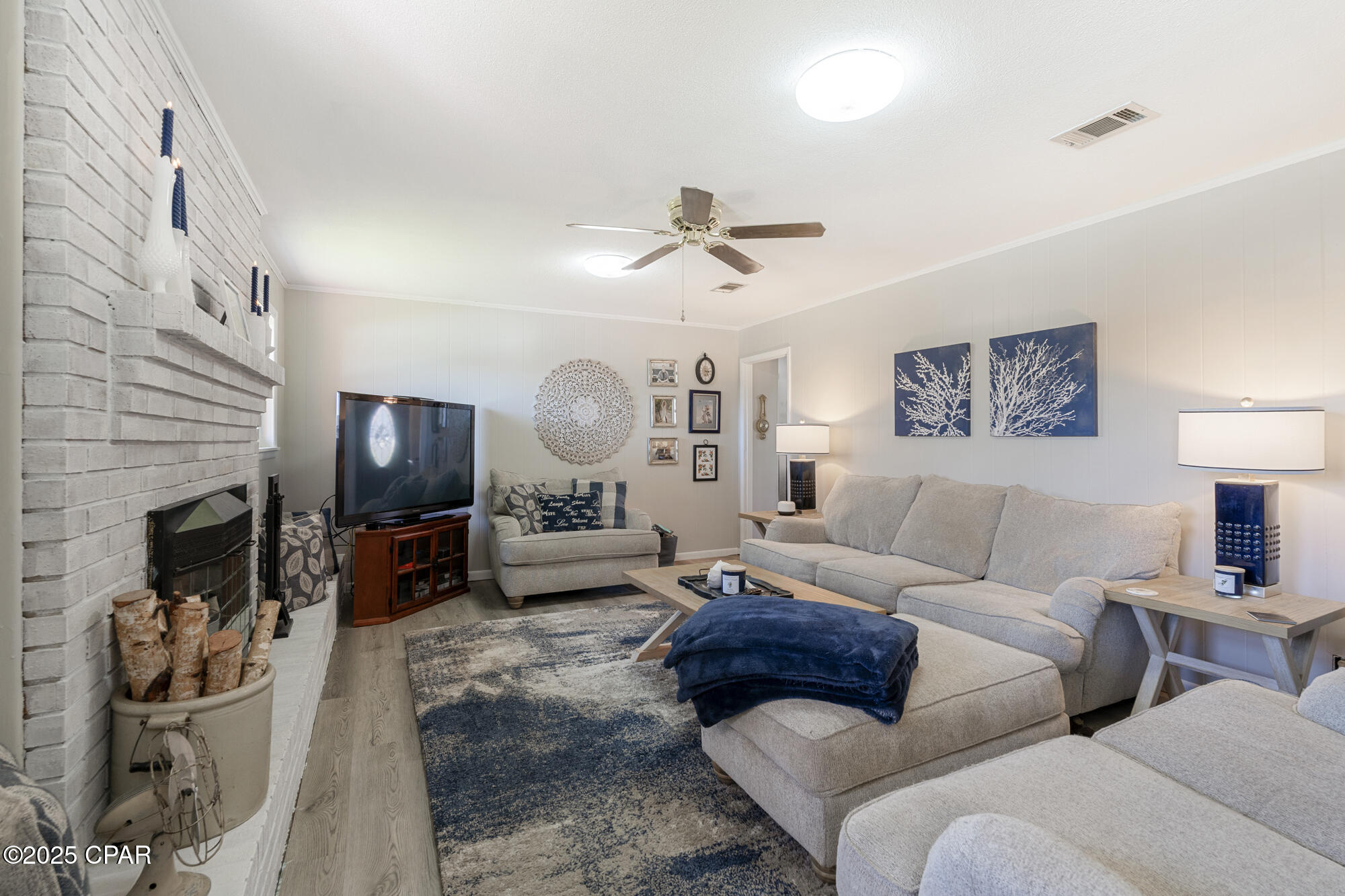 Image 14 For 301 Floyd Drive