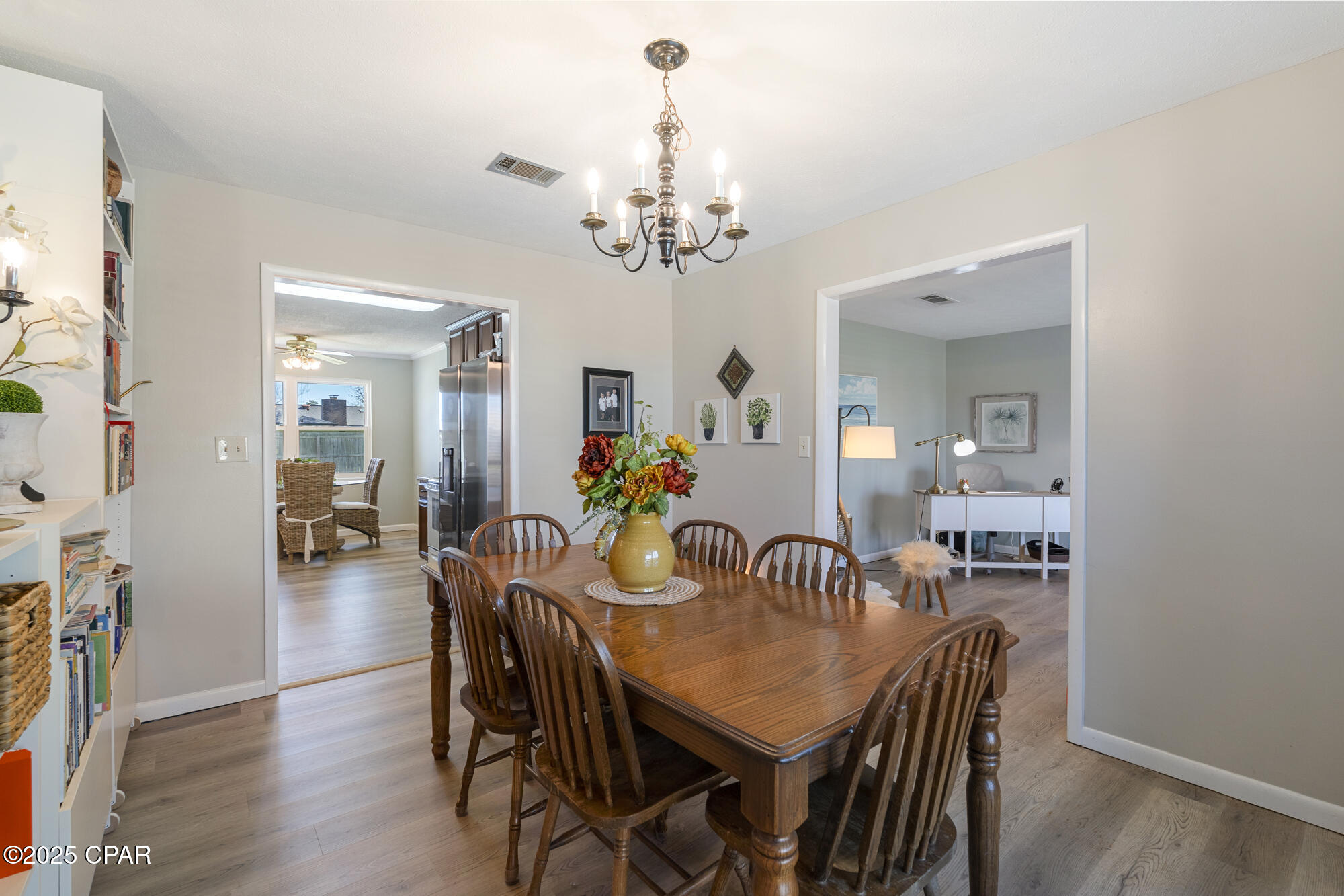 Image 17 For 301 Floyd Drive