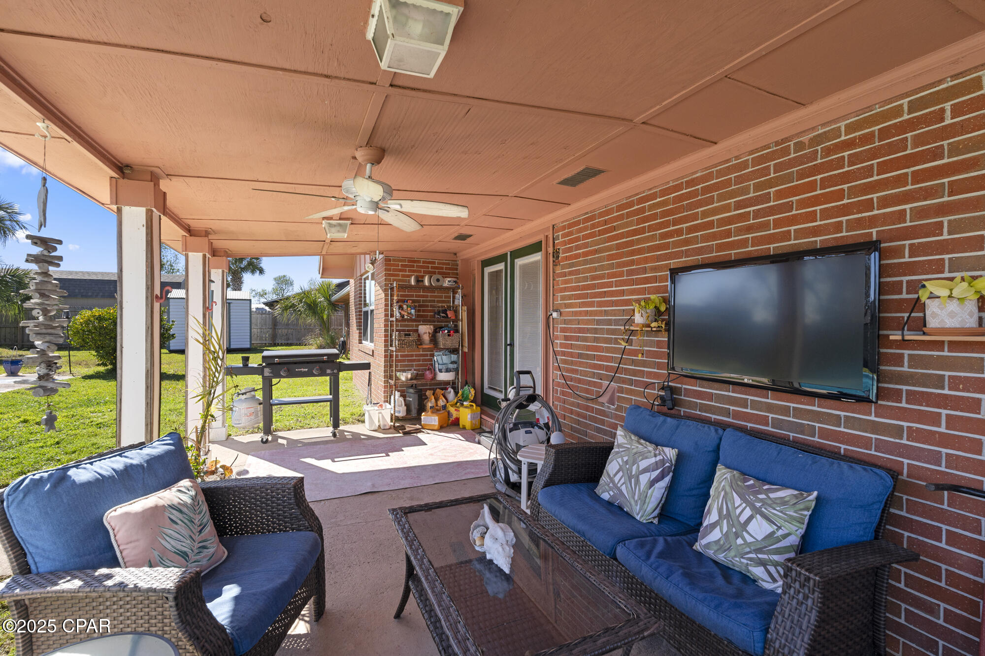 Image 33 For 301 Floyd Drive