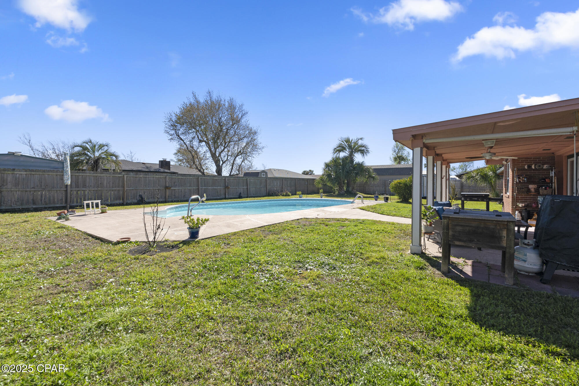 Image 34 For 301 Floyd Drive