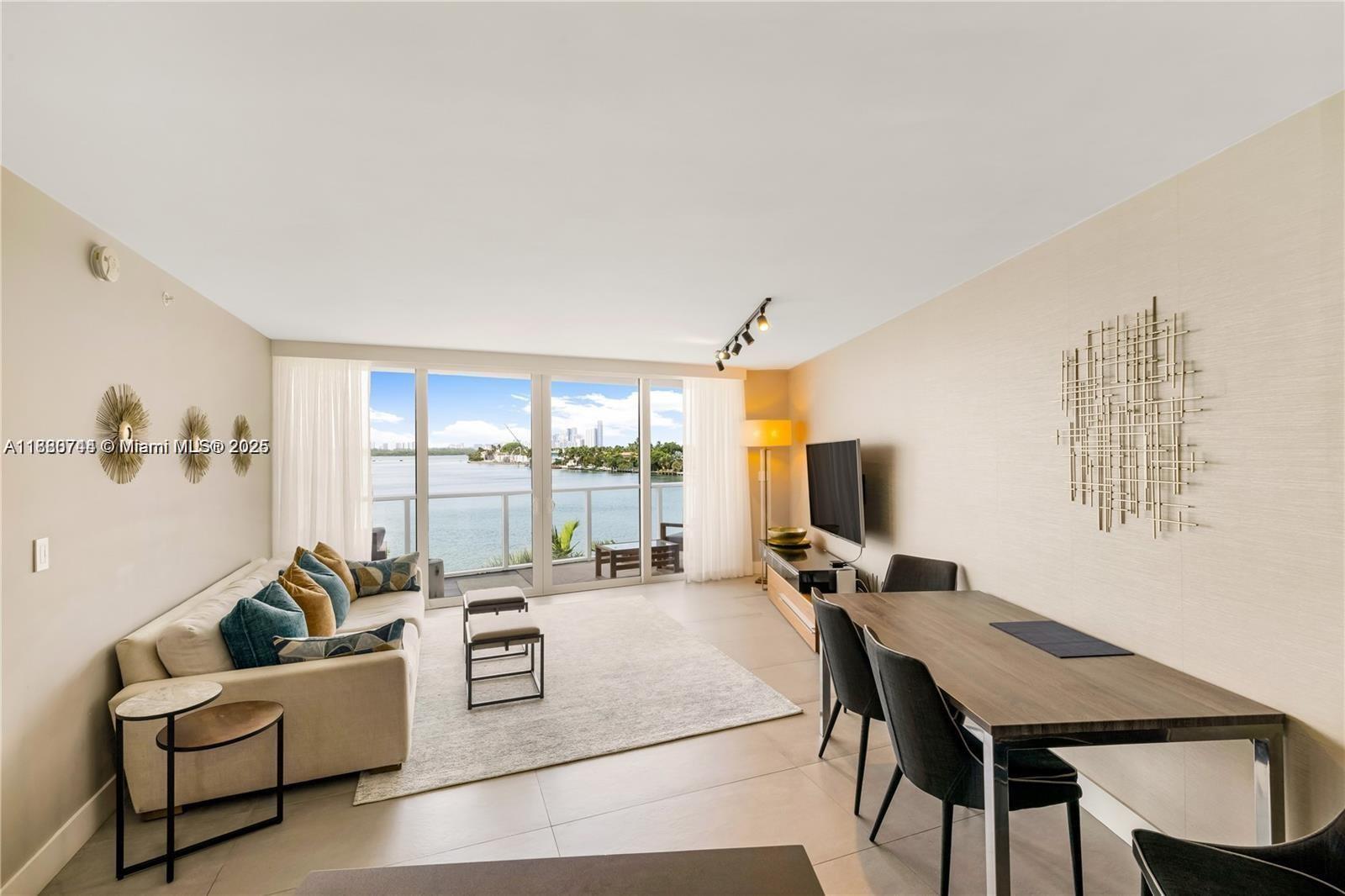 Apartamento en Venta en Bay Harbor Islands, FL