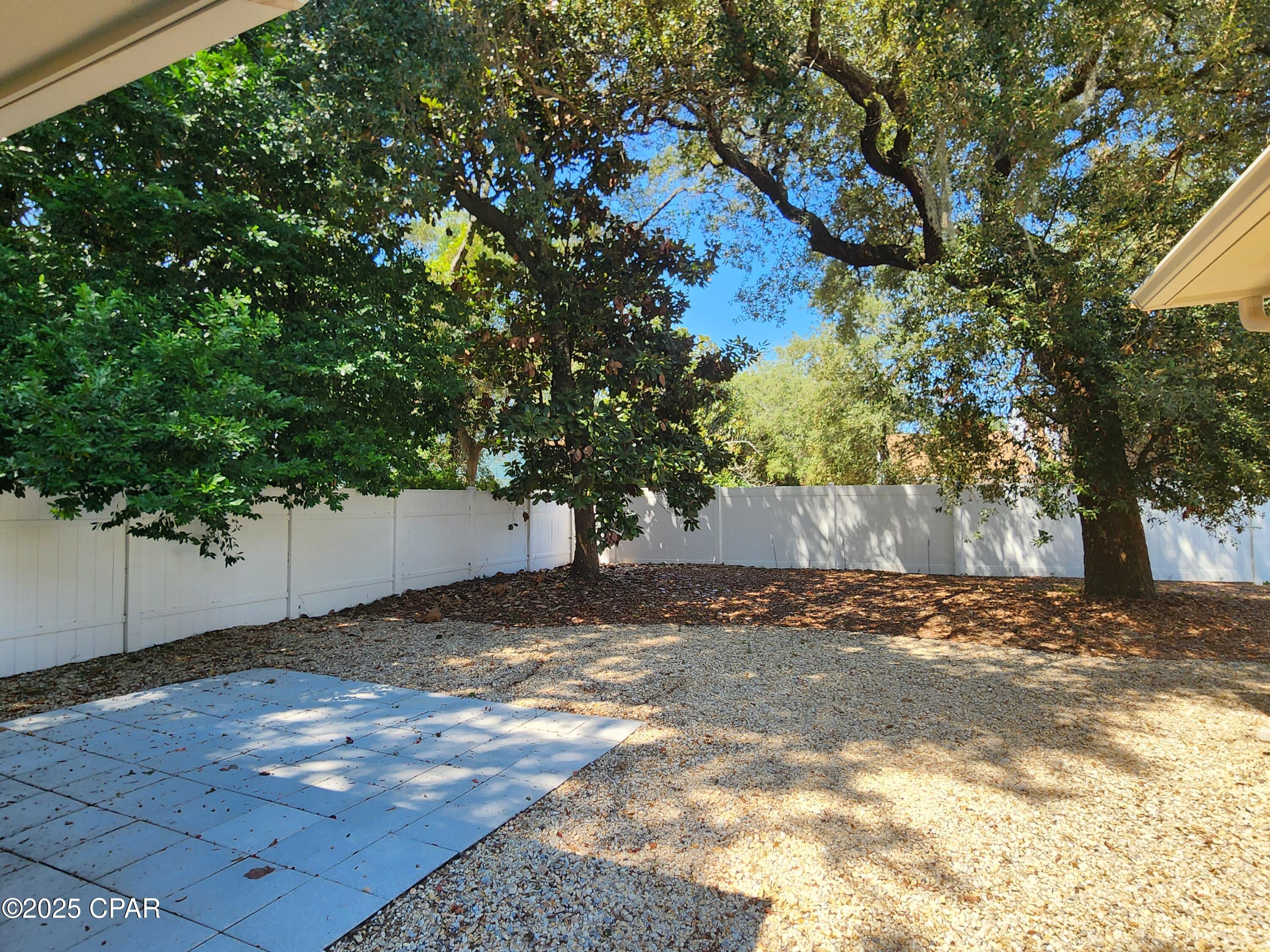 Image 11 For 3816 Mariner Drive