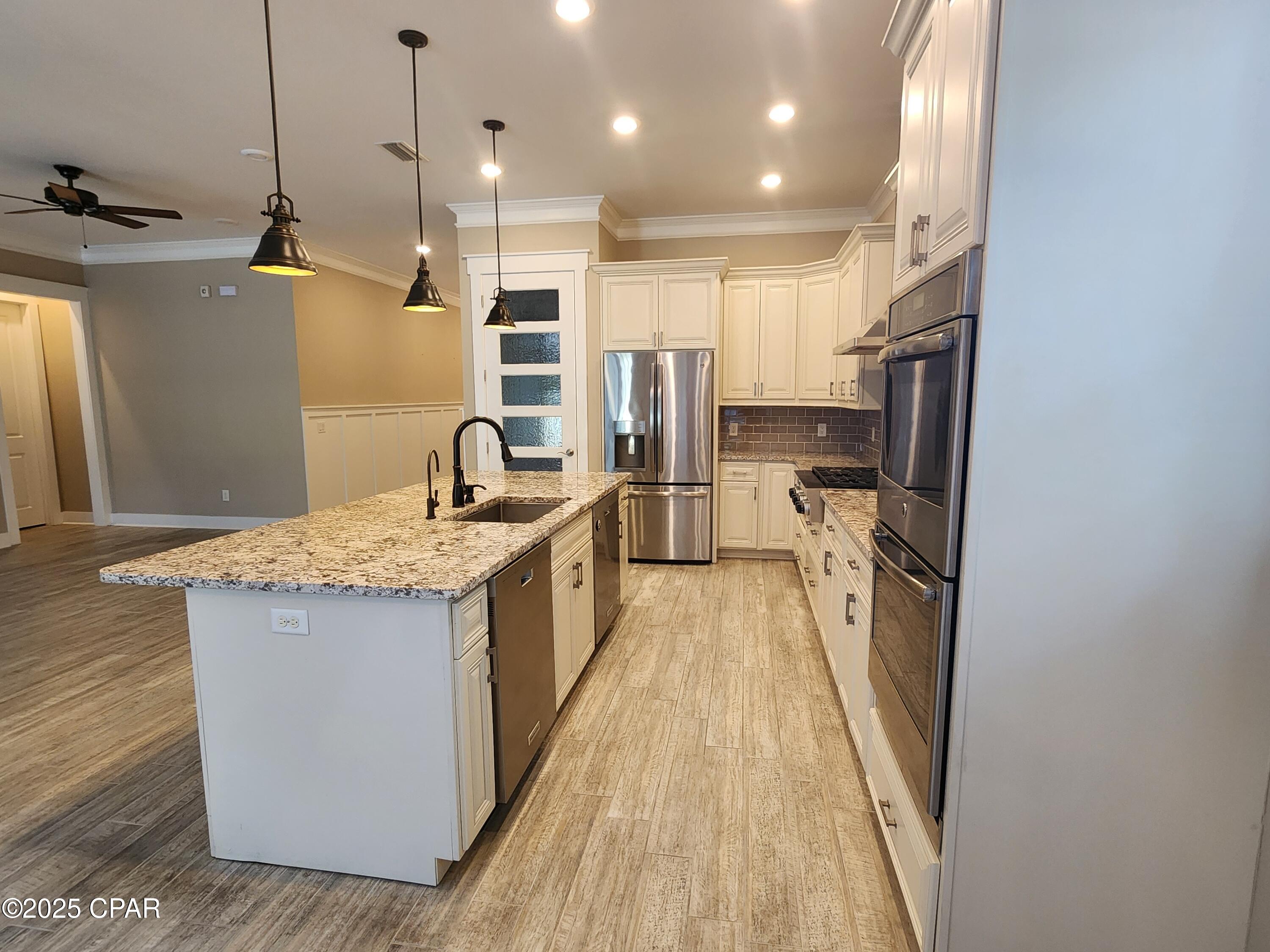 Image 19 For 3816 Mariner Drive