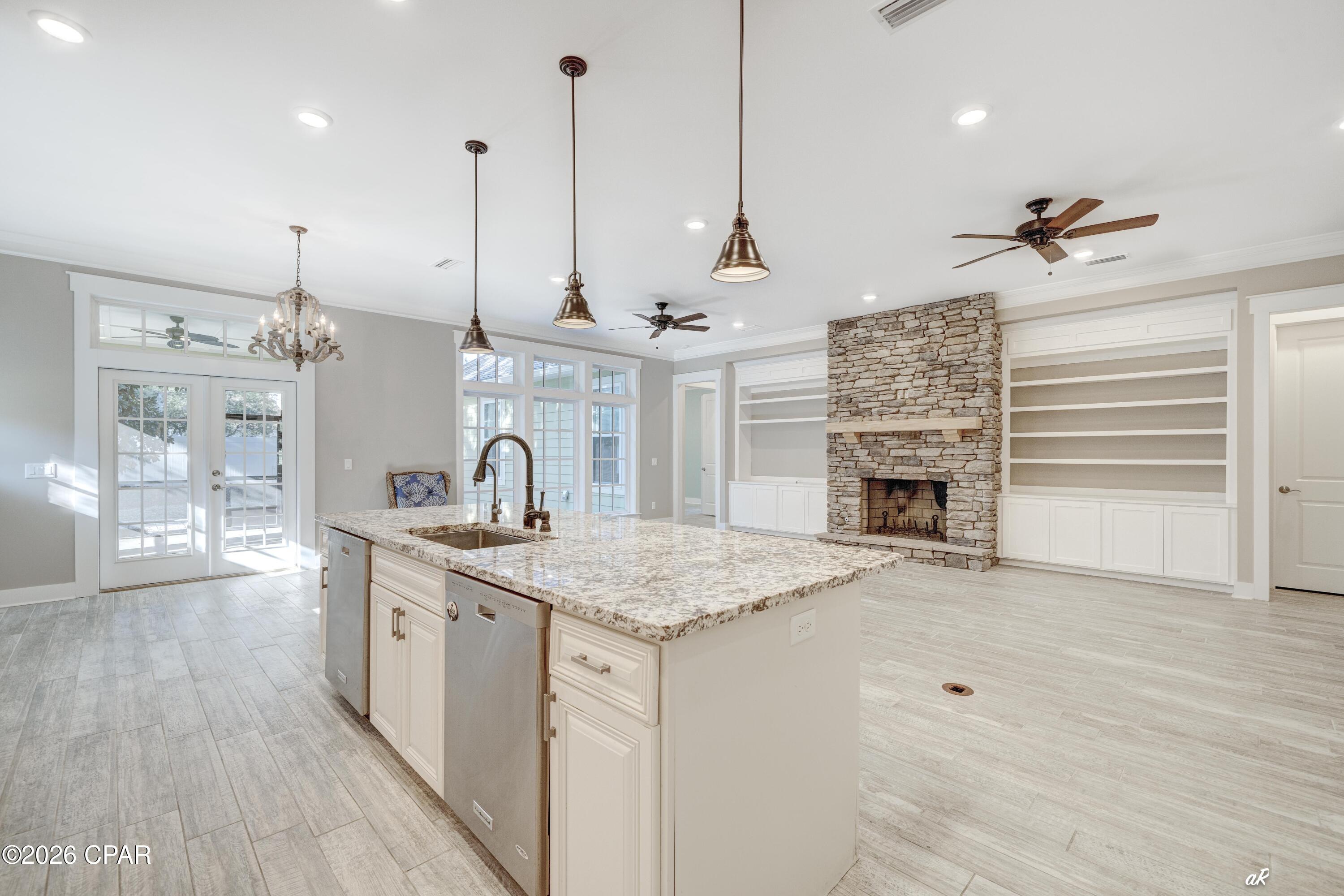 Image 19 For 3816 Mariner Drive