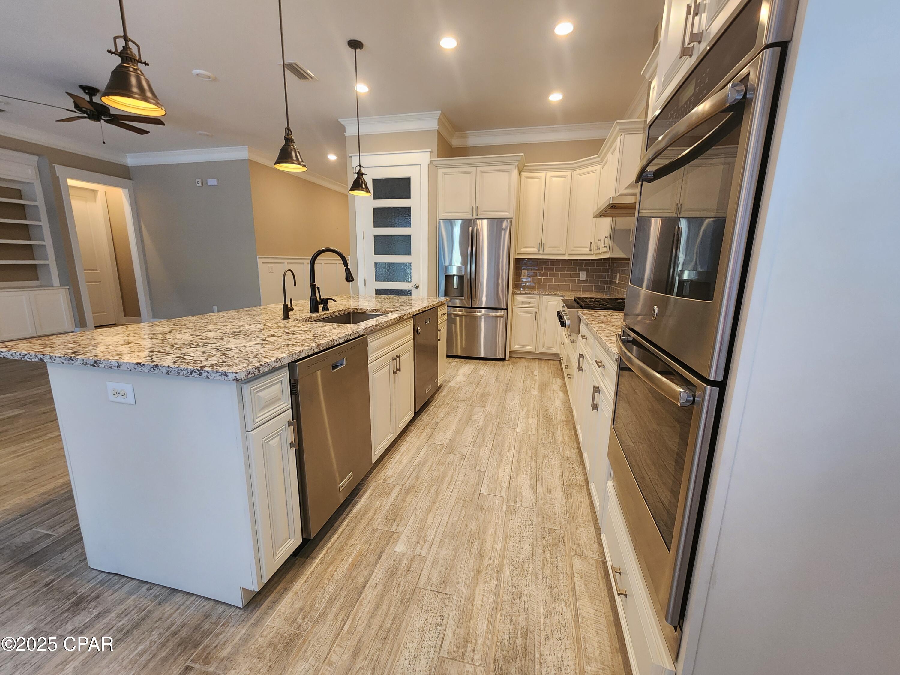 Image 21 For 3816 Mariner Drive