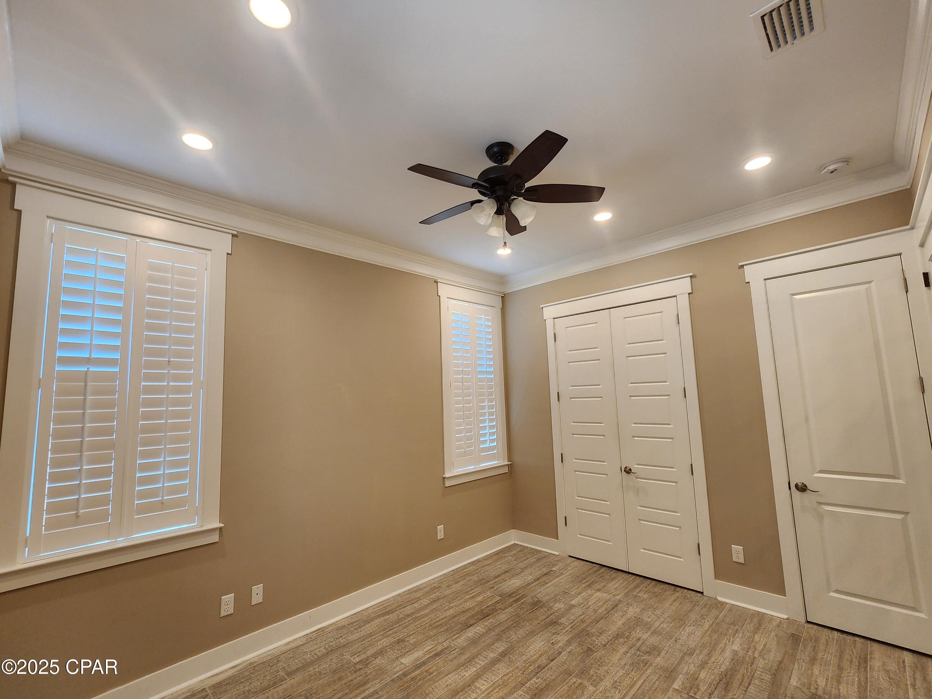 Image 31 For 3816 Mariner Drive