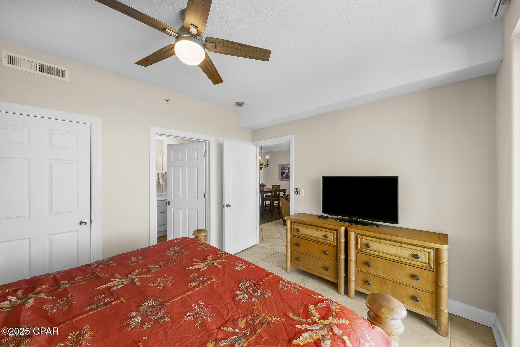 Image 17 For 17545 Front Beach Road 1805